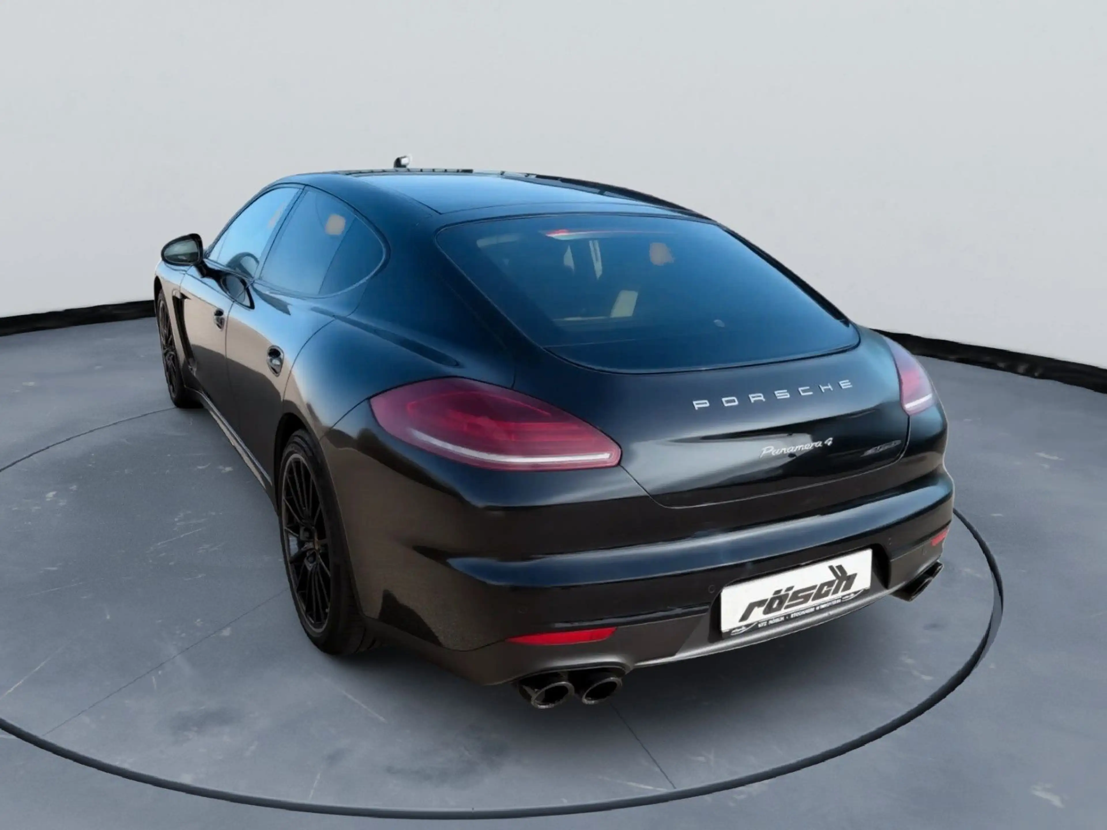 Porsche Panamera 4 Edition *BOSE* SITZH HI + VO TOP ZUST — photo 10