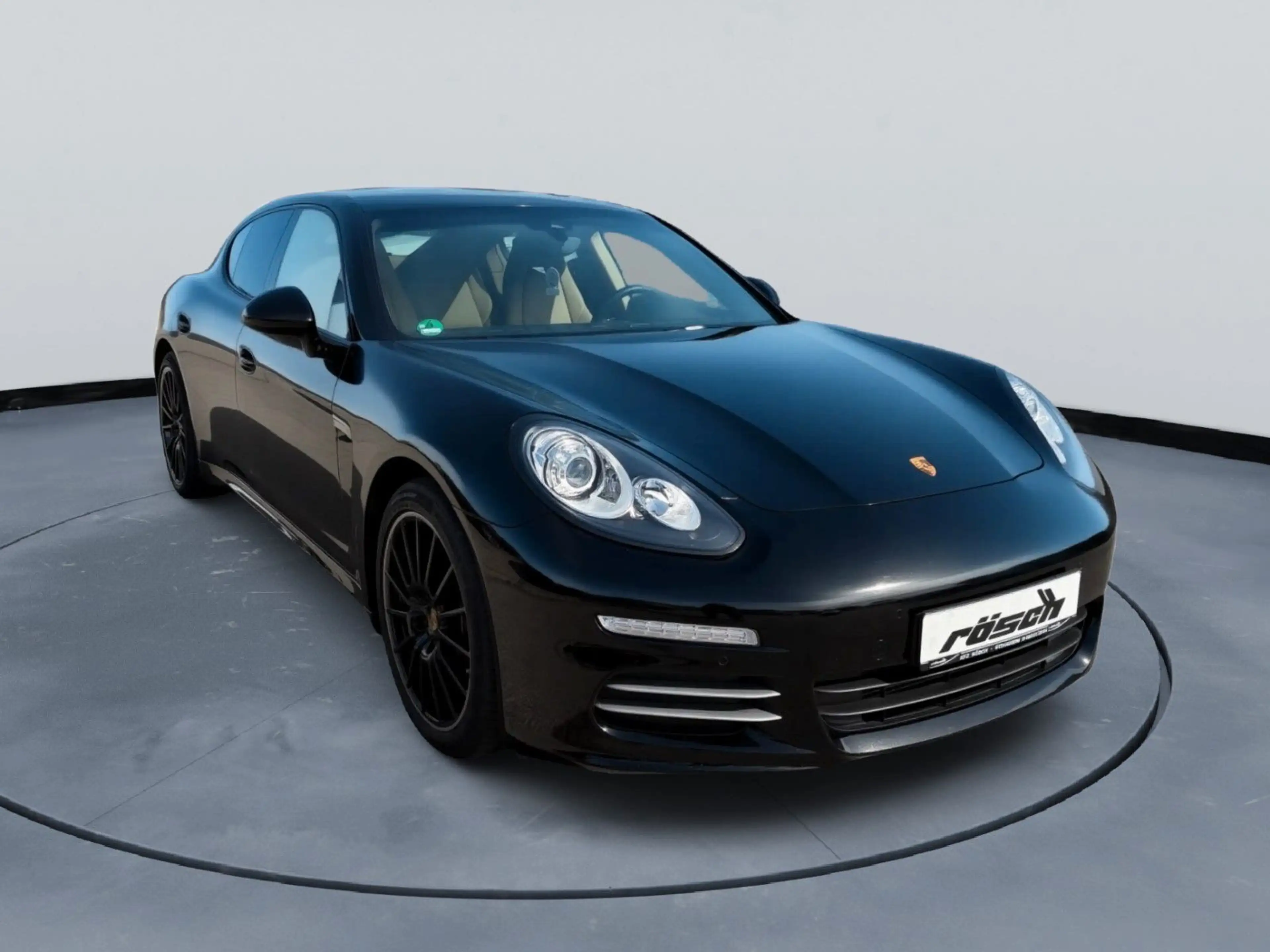 Porsche Panamera 4 Edition *BOSE* SITZH HI + VO TOP ZUST — photo 3