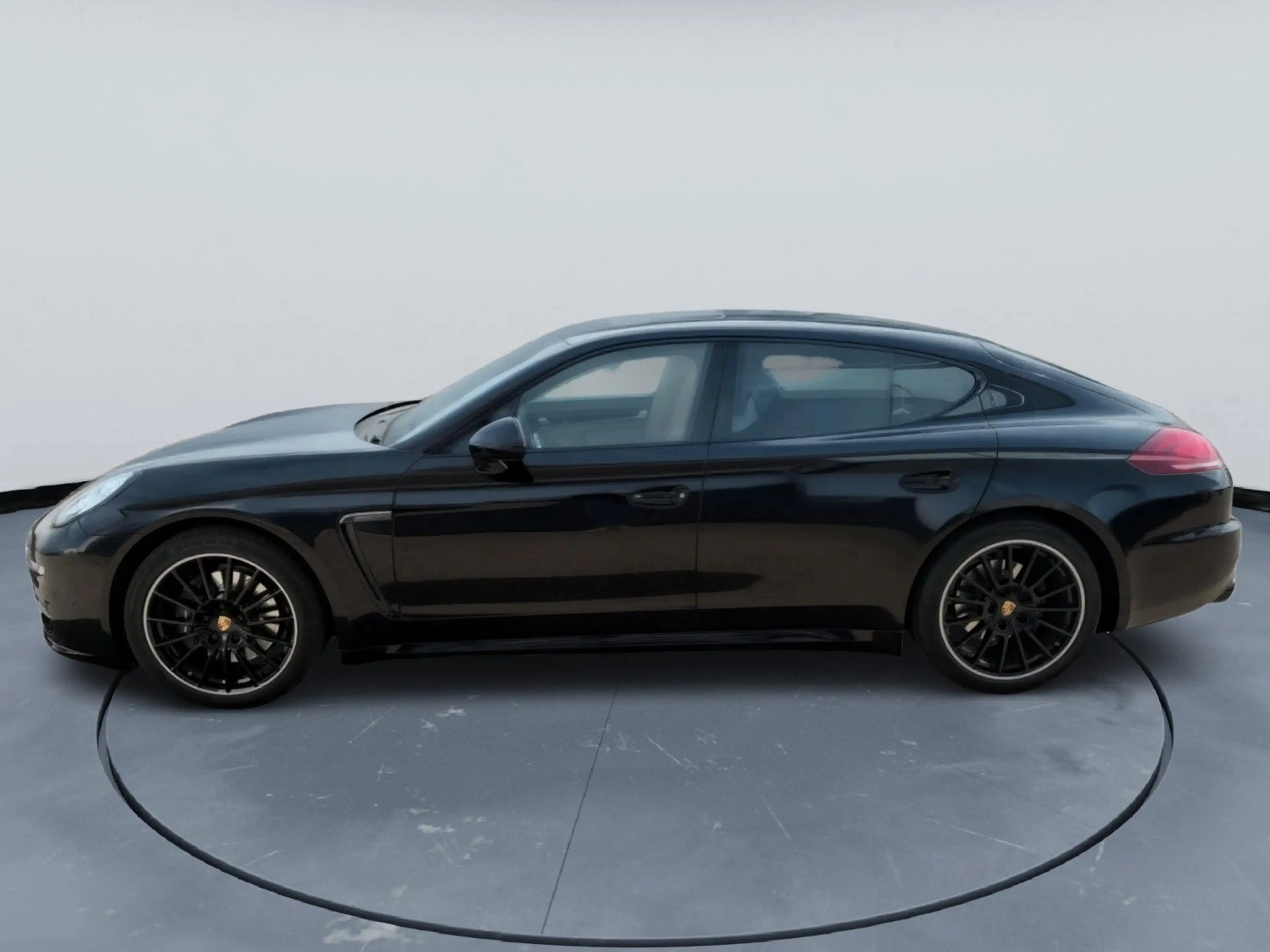 Porsche Panamera 4 Edition *BOSE* SITZH HI + VO TOP ZUST — photo 8