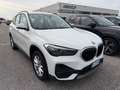 BMW X1 sDrive18d Business Advantage Weiß - thumbnail 3
