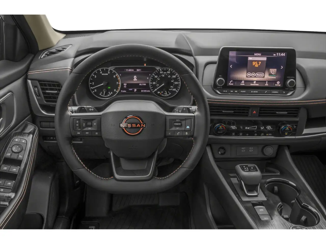 Nissan Rogue снимка Nissan Rogue