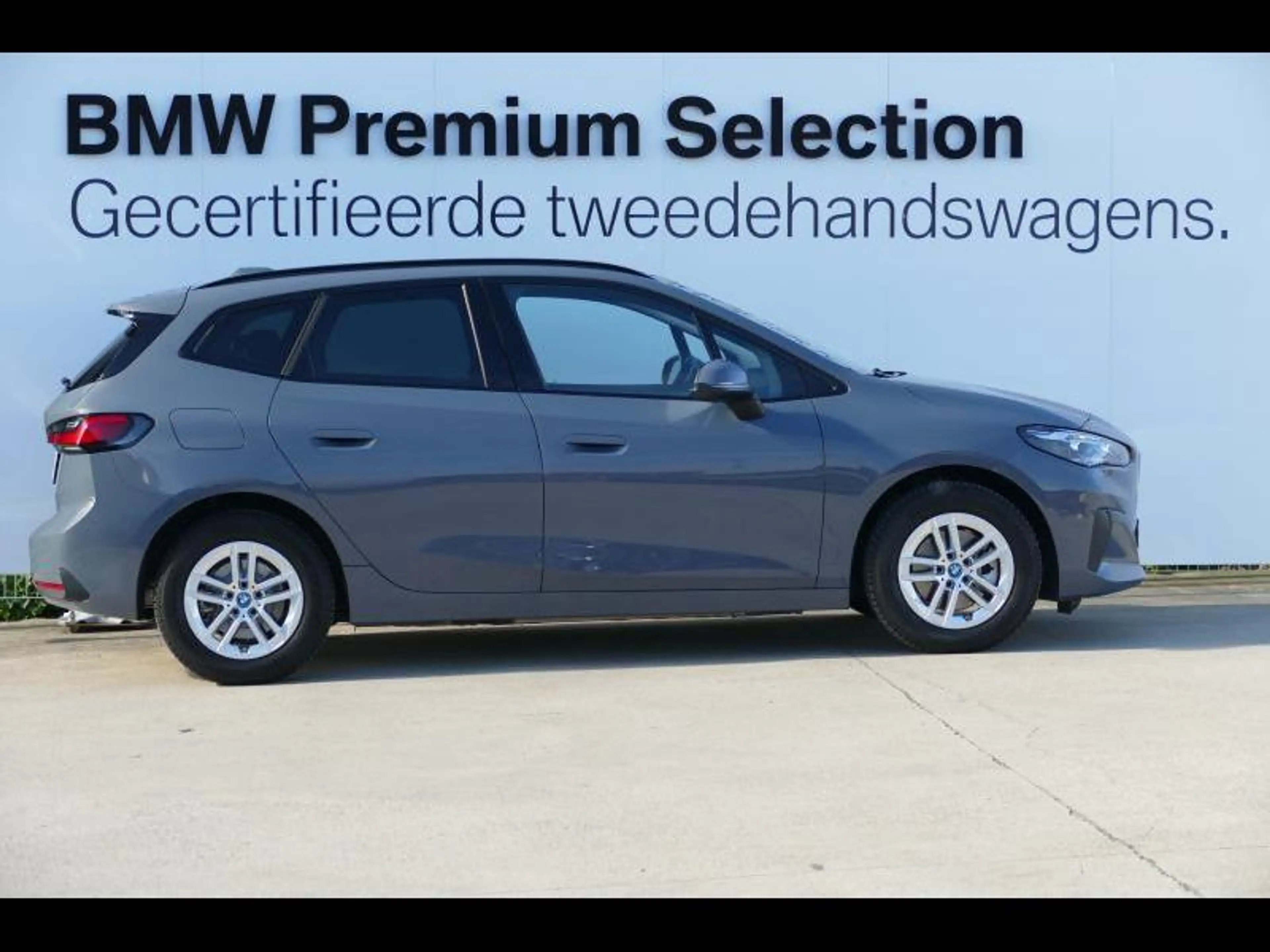 BMW 225 xDrive Active Tourer — photo 3