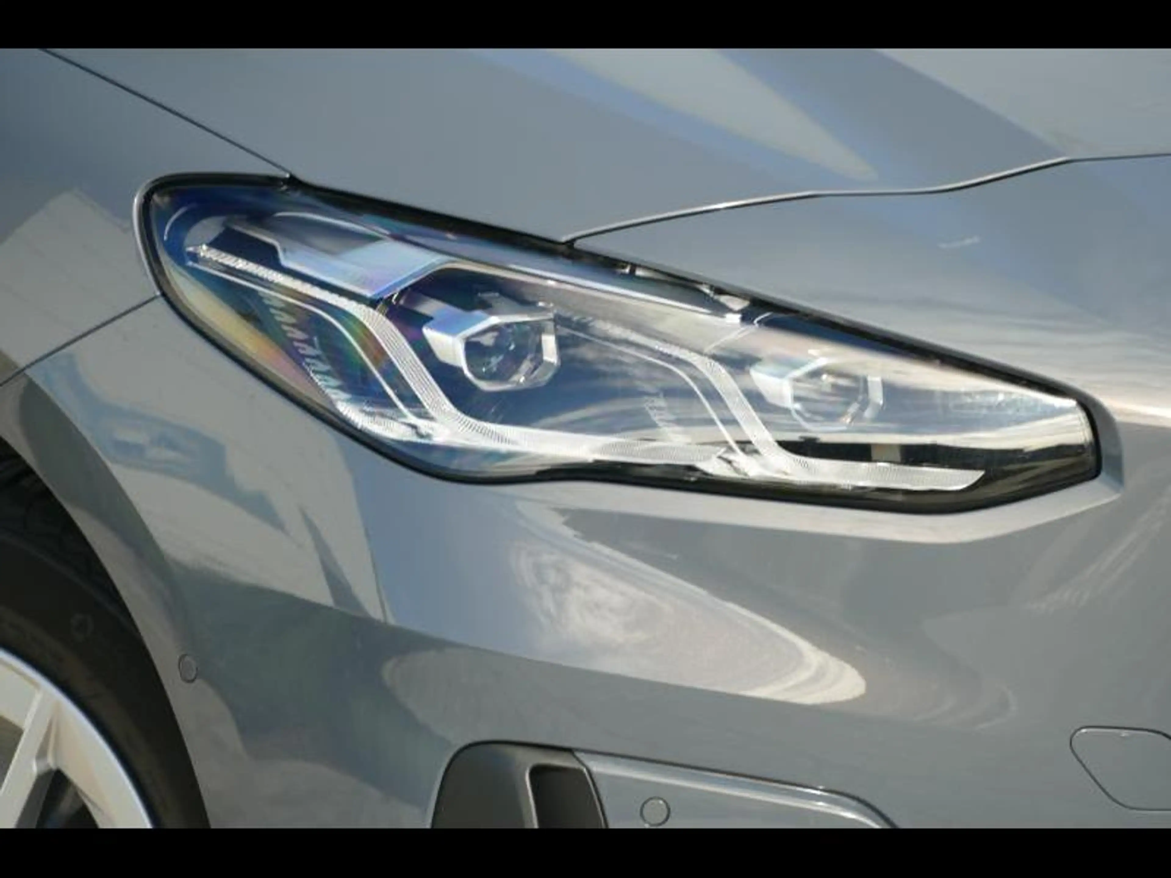 BMW 225 xDrive Active Tourer — photo 11