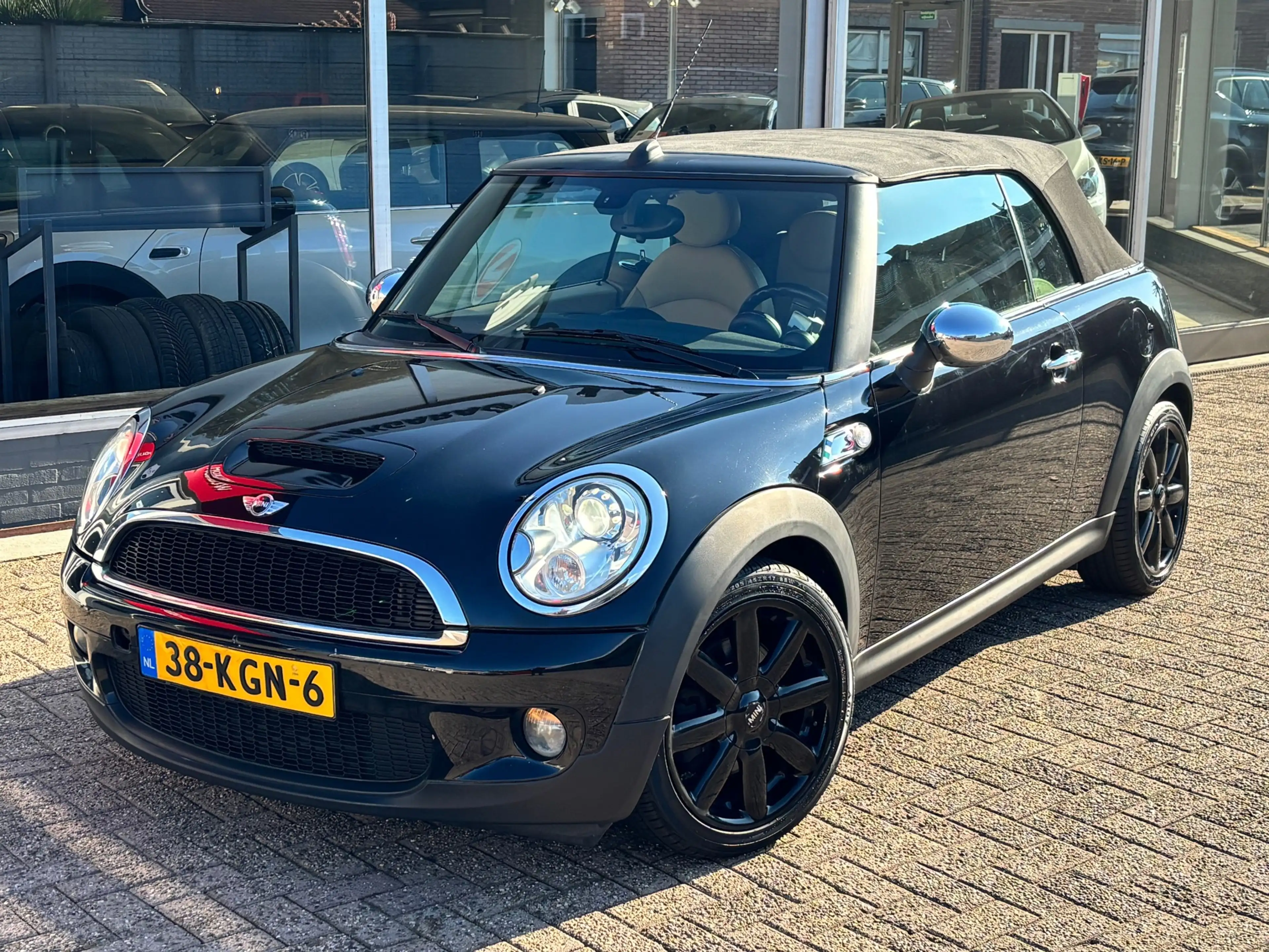 MINI Cooper S Cabrio 1.6 Cabrio Chili 175pk Automaat — photo 21