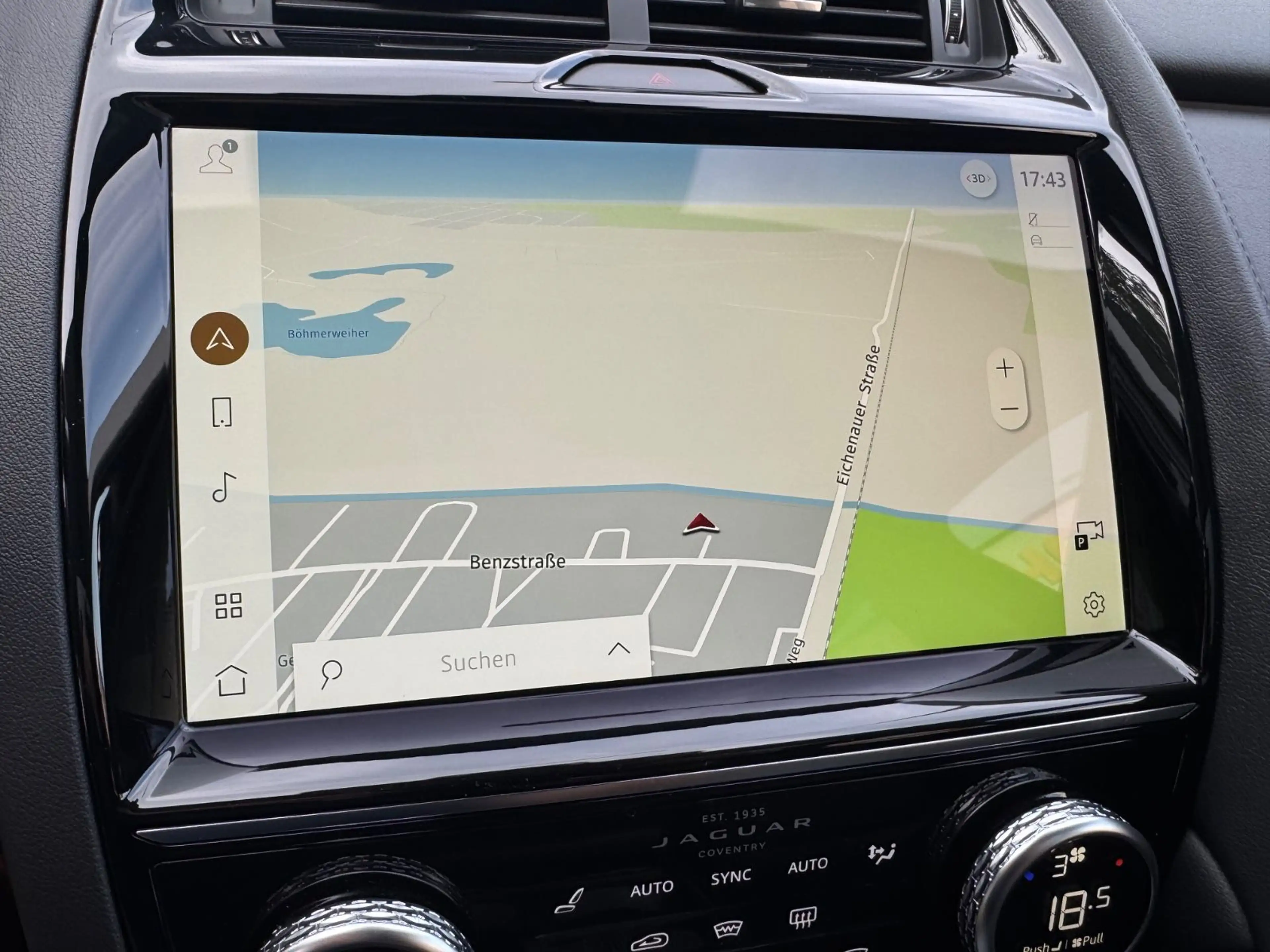 Jaguar E-Pace P200 SE/AWD/LED/ACC/Leder/360°/Key/Pano — photo 15