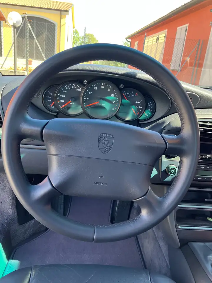 Porsche 996 911 Carrera 2 3.4, foto 9