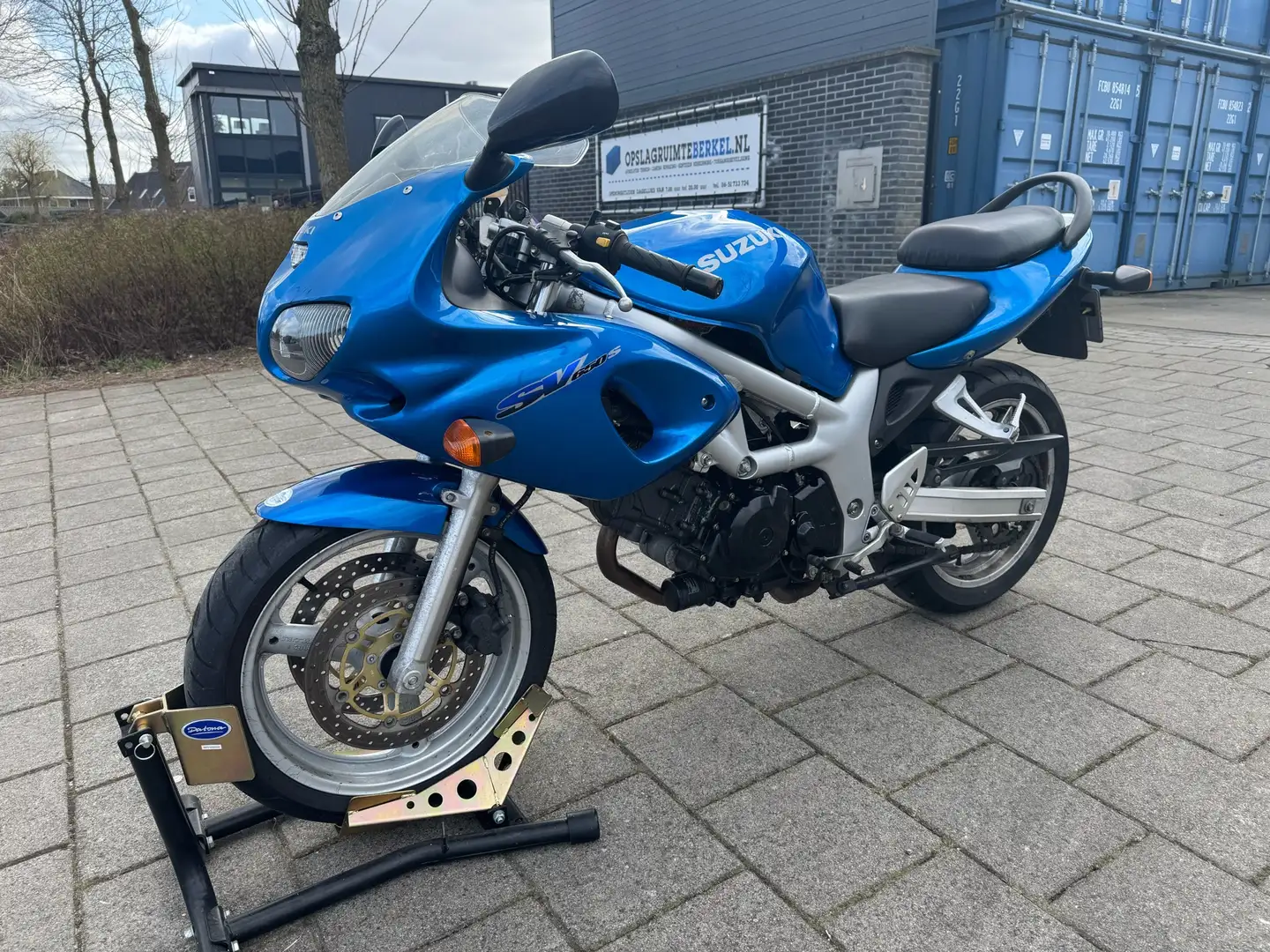 Suzuki SV 650 Blauw - 1