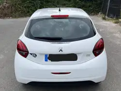 Peugeot 208 1.2 PureTech 68ch BVM5 Like