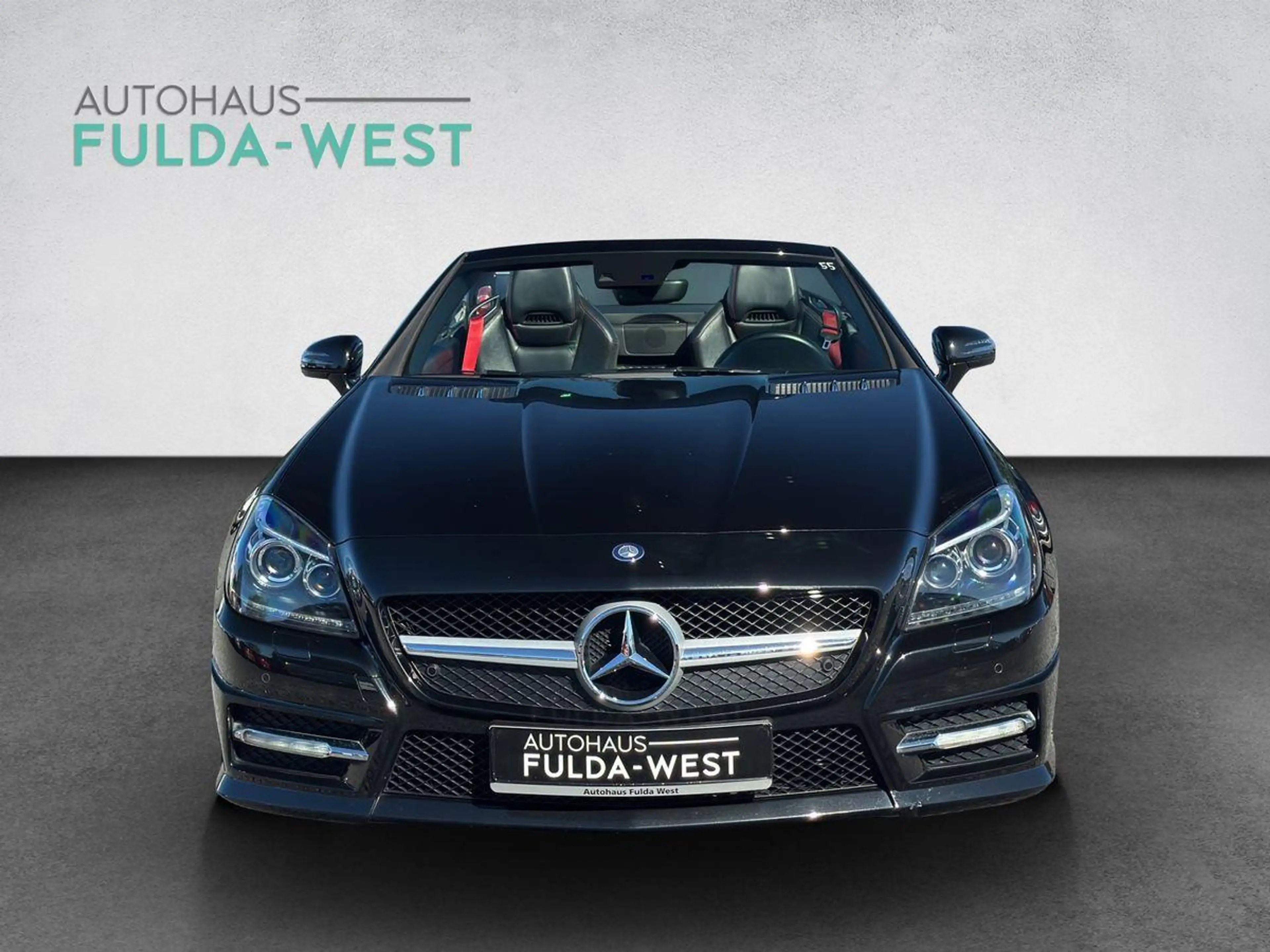 Mercedes-Benz SLK 250 AMG ILS H/K Bi-Xenon Airscarf Leder 2Hd — photo 6