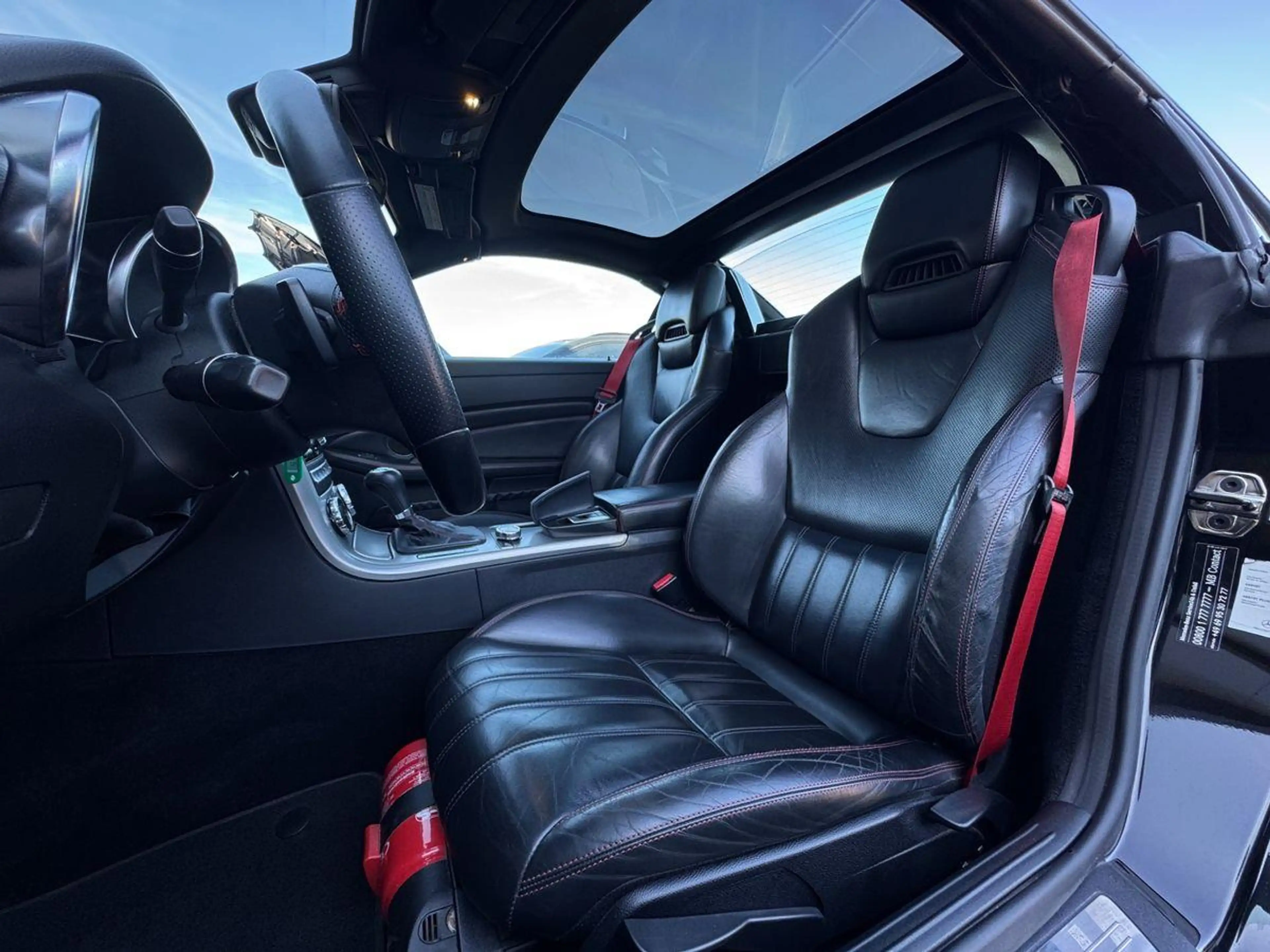 Mercedes-Benz SLK 250 AMG ILS H/K Bi-Xenon Airscarf Leder 2Hd — photo 12