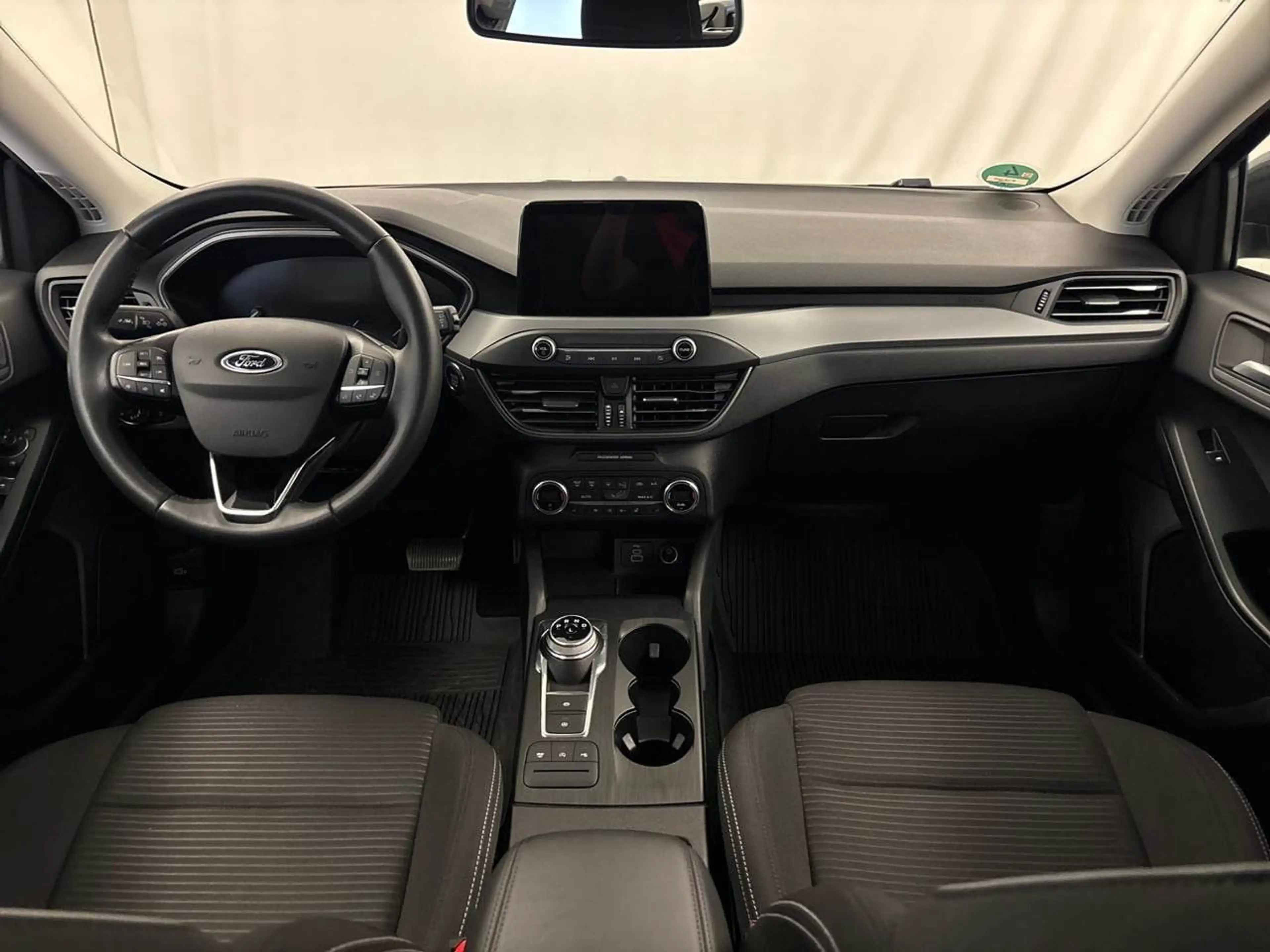 Ford Focus FOCUS TURNIER TITANIUM LED CARPLAY WINTER-PAKET — photo 6