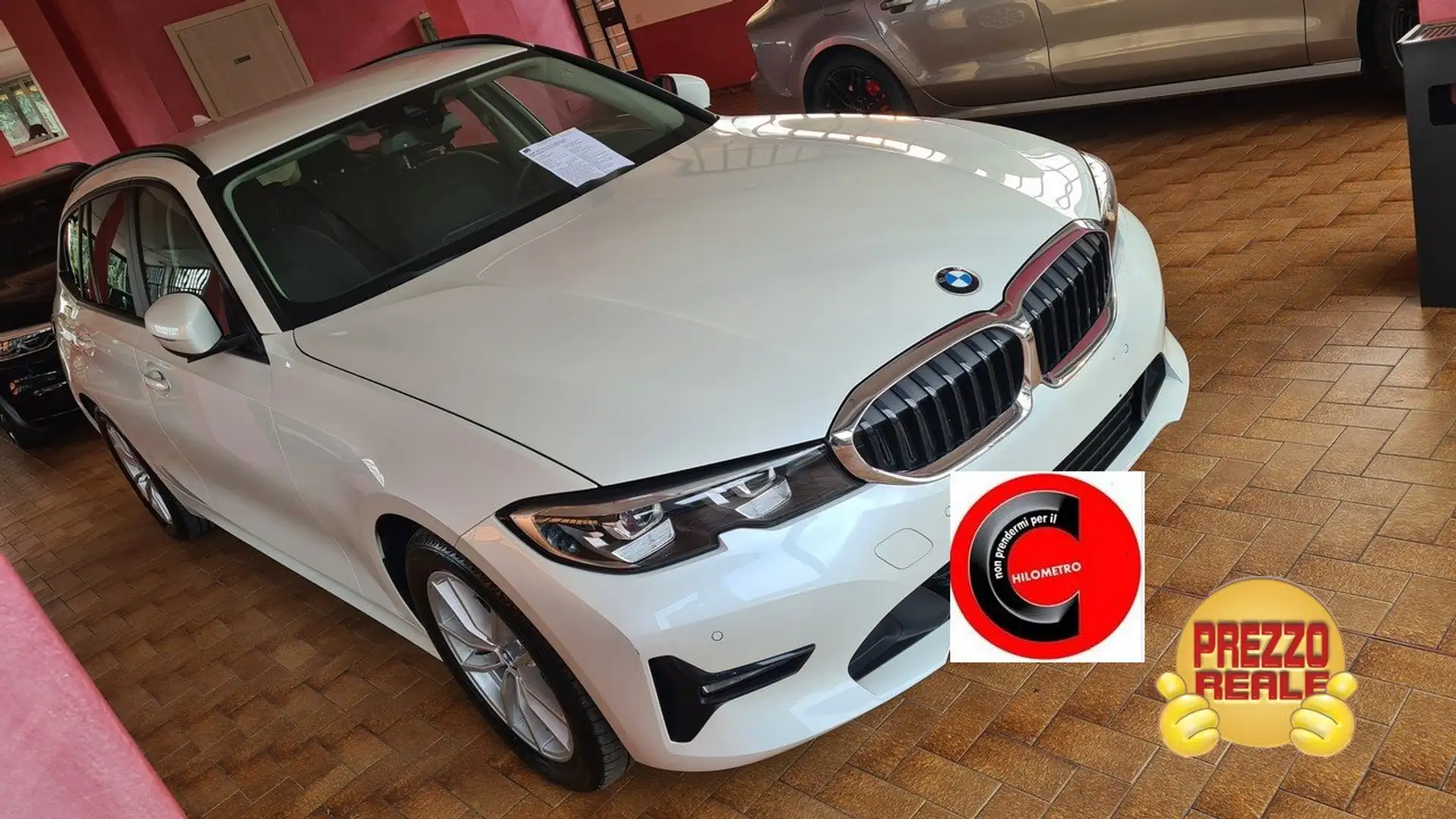 BMW 318 318d Touring Business Advantage LIVE COCKPIT PRO Blanc - 1