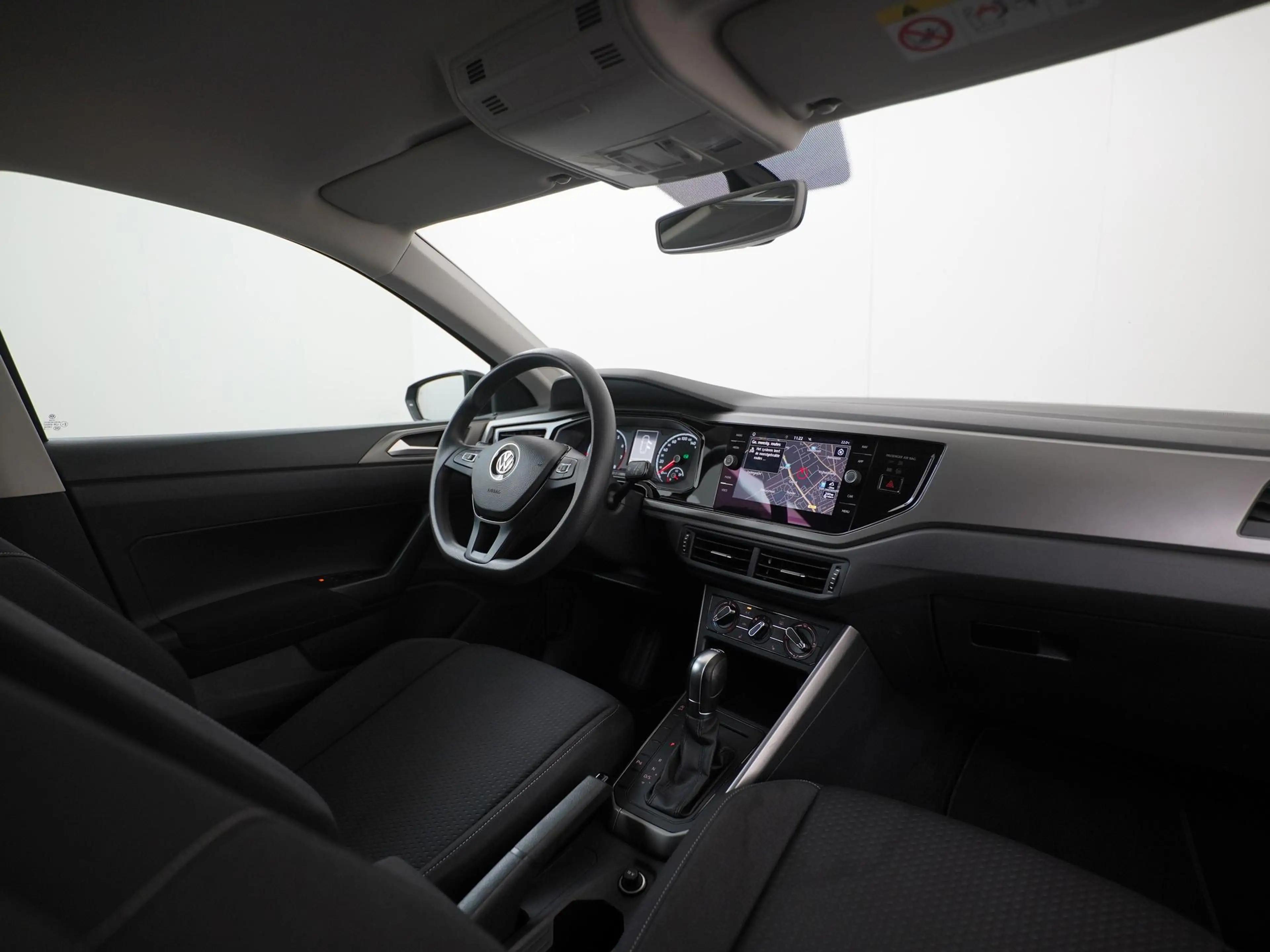 Volkswagen Polo 1.0 TSI Comfortline DSG | Navigatie | Parkeersenso — photo 2
