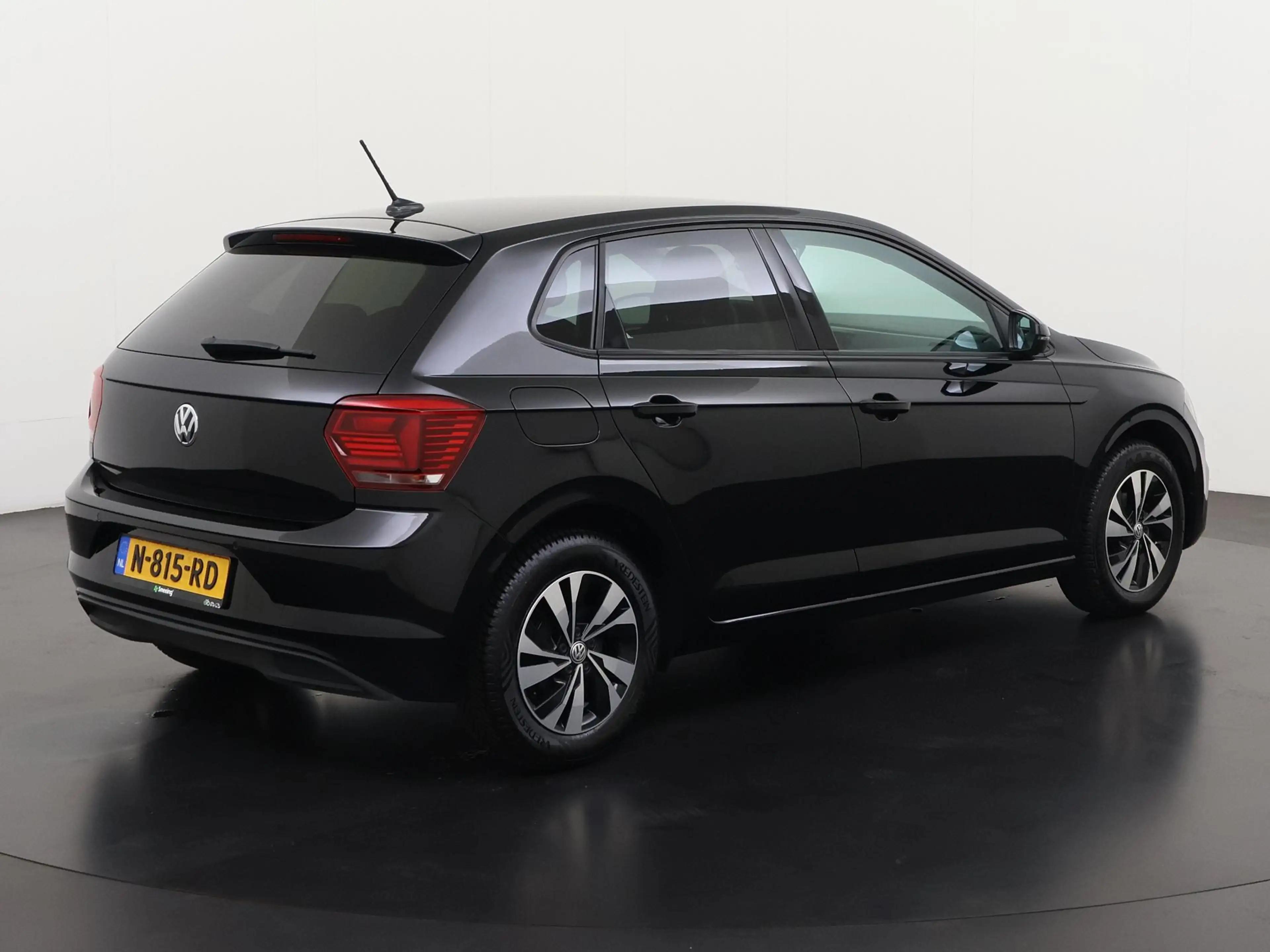 Volkswagen Polo 1.0 TSI Comfortline DSG | Navigatie | Parkeersenso — photo 4