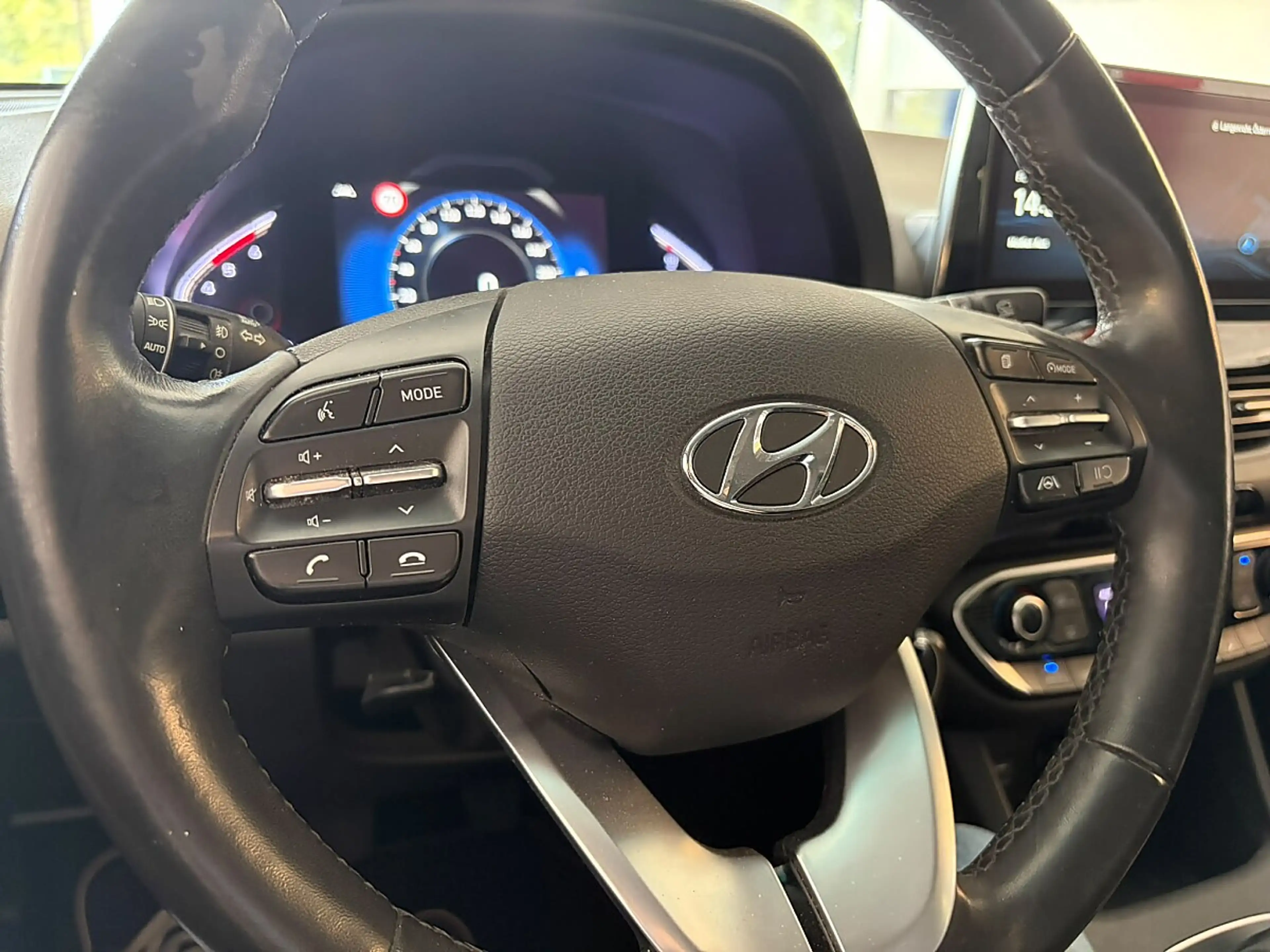 Hyundai i30 CW 1,6 CRDi Feel Good — photo 12