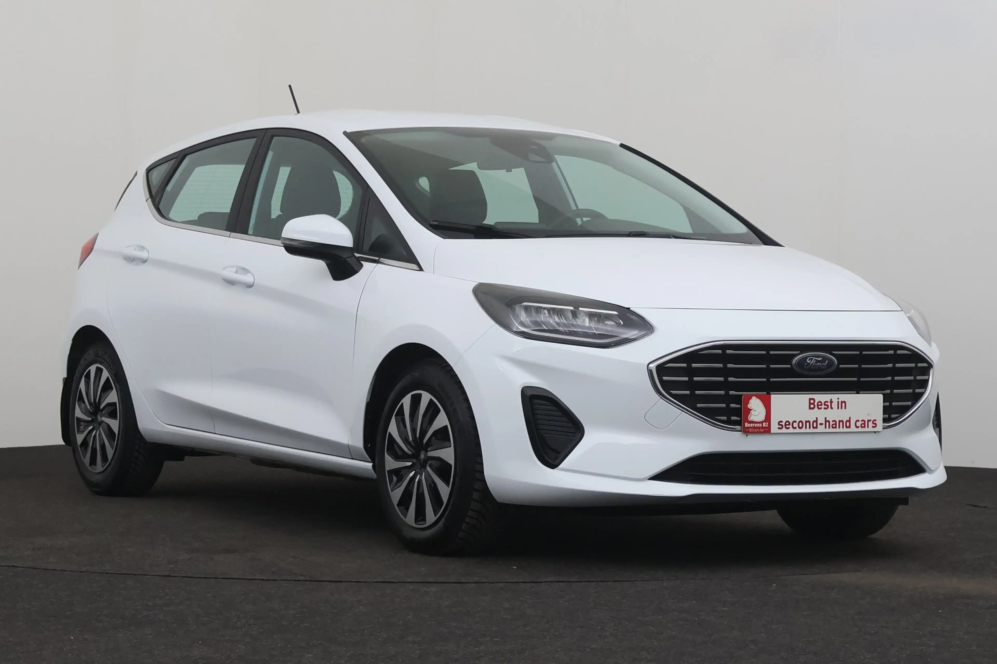 Ford Fiesta 1.0 MHEV TITANIUM + PDC + CRUISE — photo 4