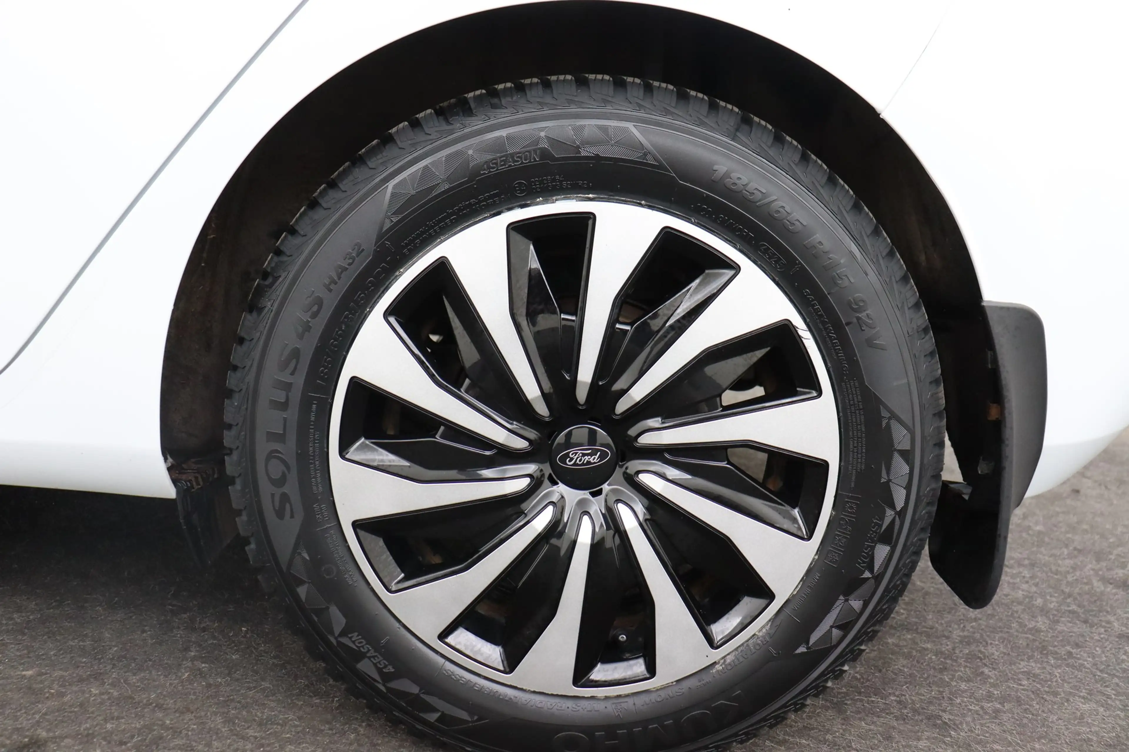 Ford Fiesta 1.0 MHEV TITANIUM + PDC + CRUISE — photo 15