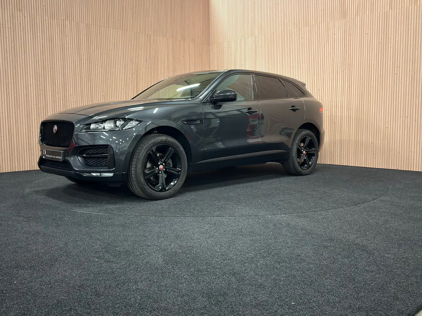 Jaguar F-Pace F-Pace 25t AWD R-Sport| Pano| DAB| Verw. st| 20" Grigio - 1