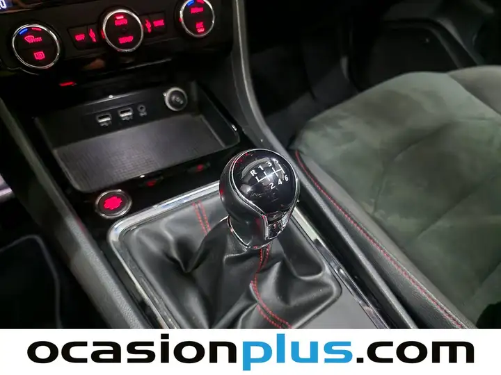 SEAT Ateca 2020, foto 5