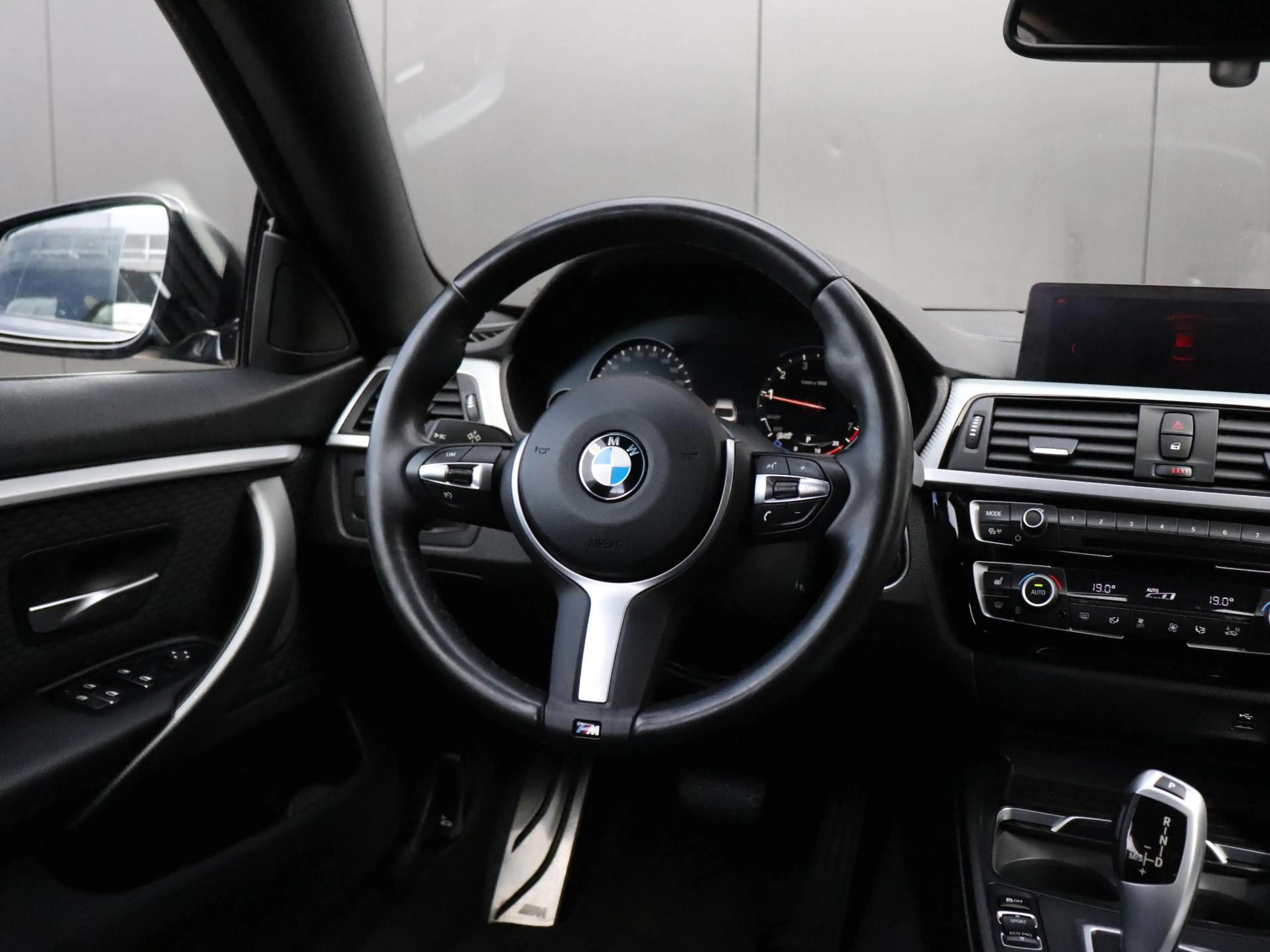 BMW 418 4-serie Gran Coupé 418i Executive Edition | M SPOR — photo 17