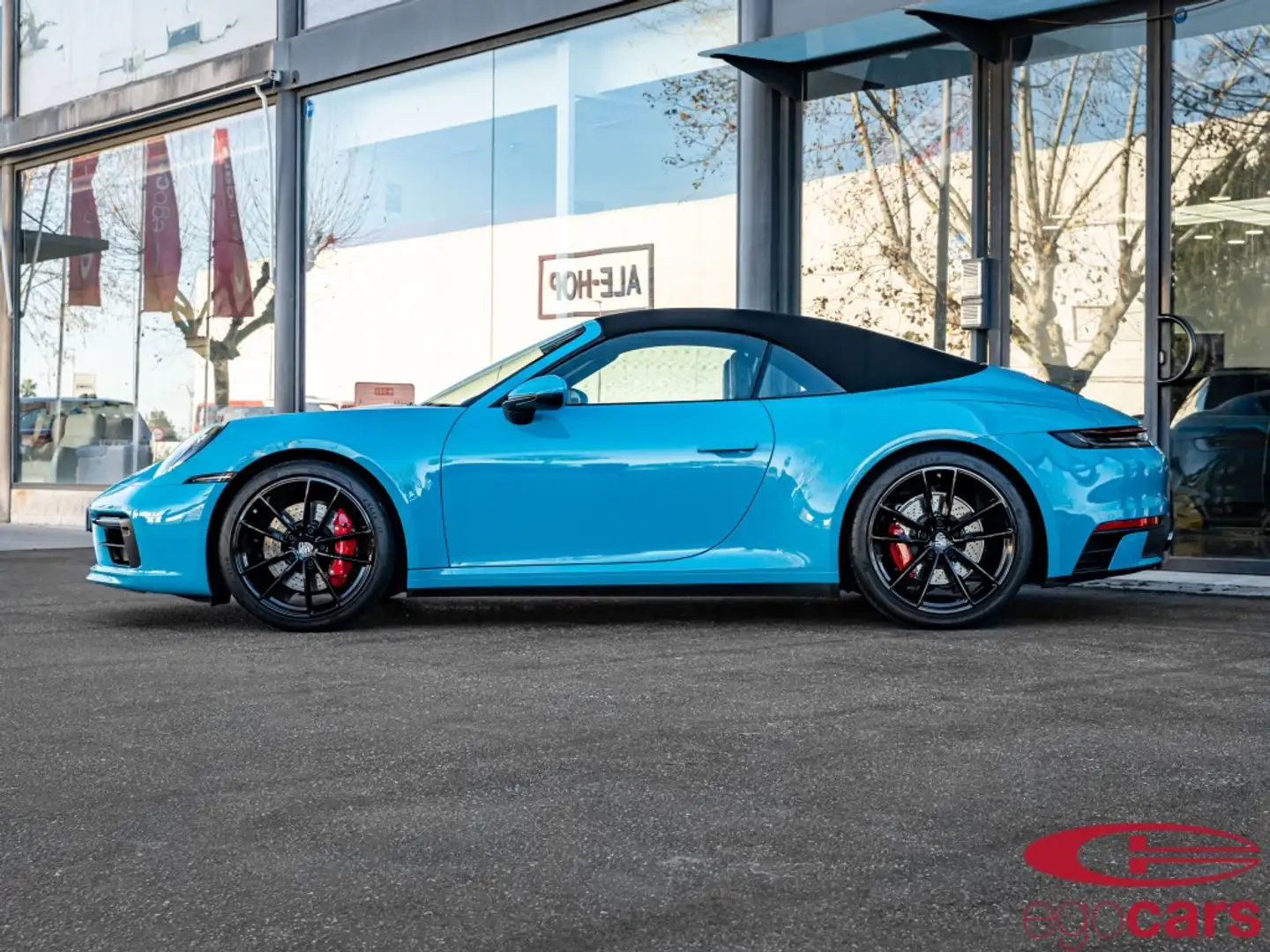 Porsche 992 Carrera S Cabriolet PDK Bleu - 2