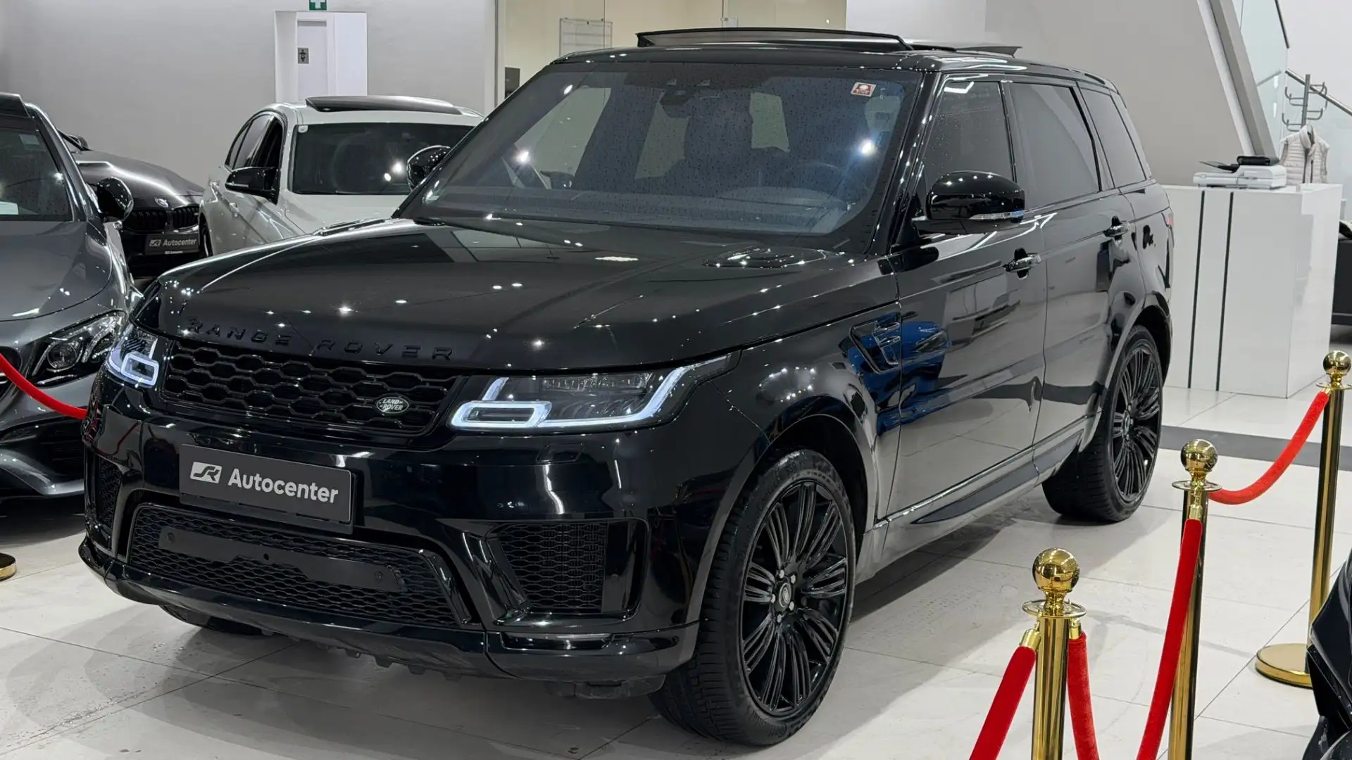 Land Rover Range Rover Sport 3,0 P400 HSE Dynamic Stealth Aut. Schwarz - 1