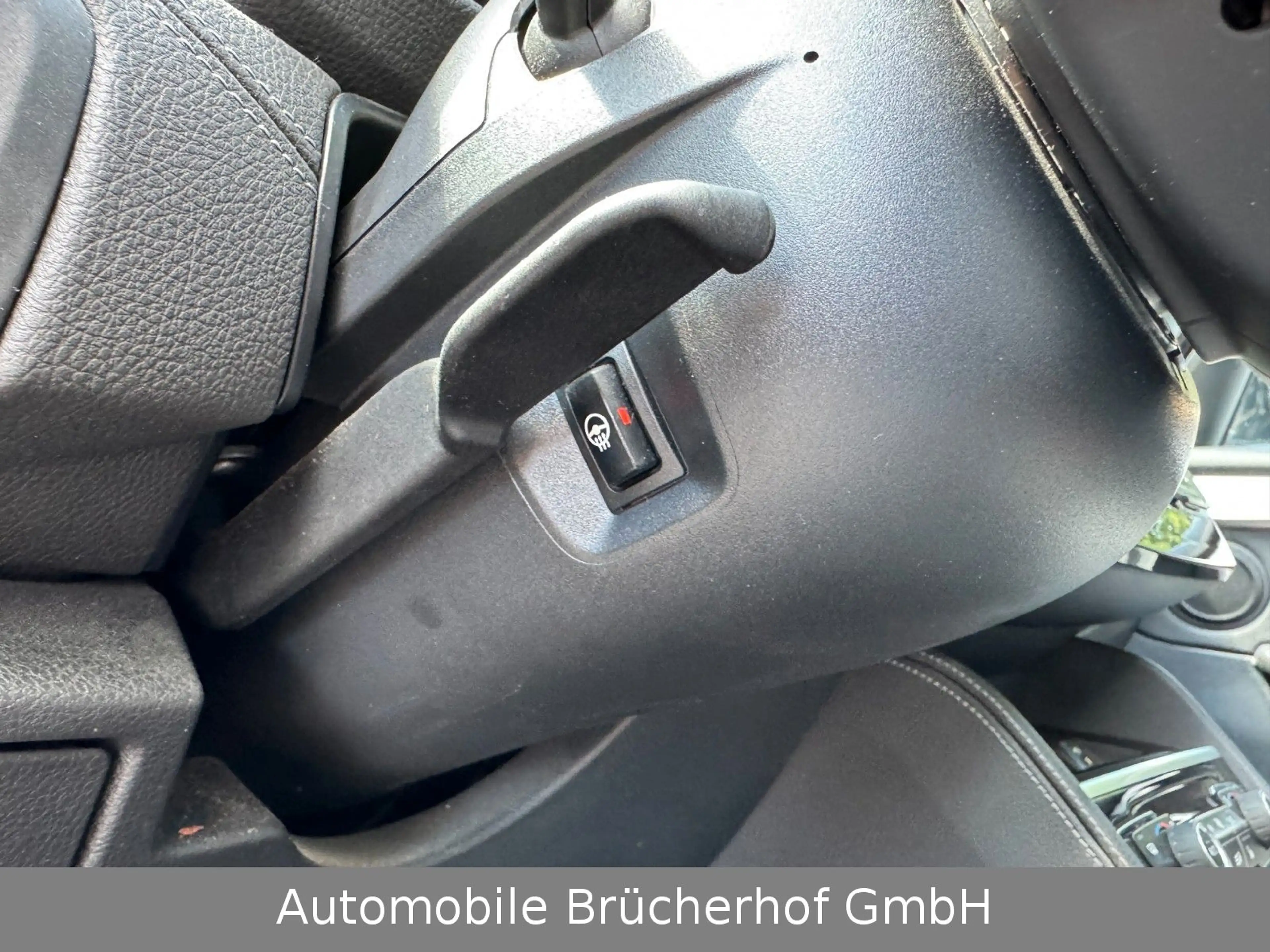 BMW 220 i Gran Tourer M Sport LED/Kam/HUD/AHK/NaviPro — photo 14