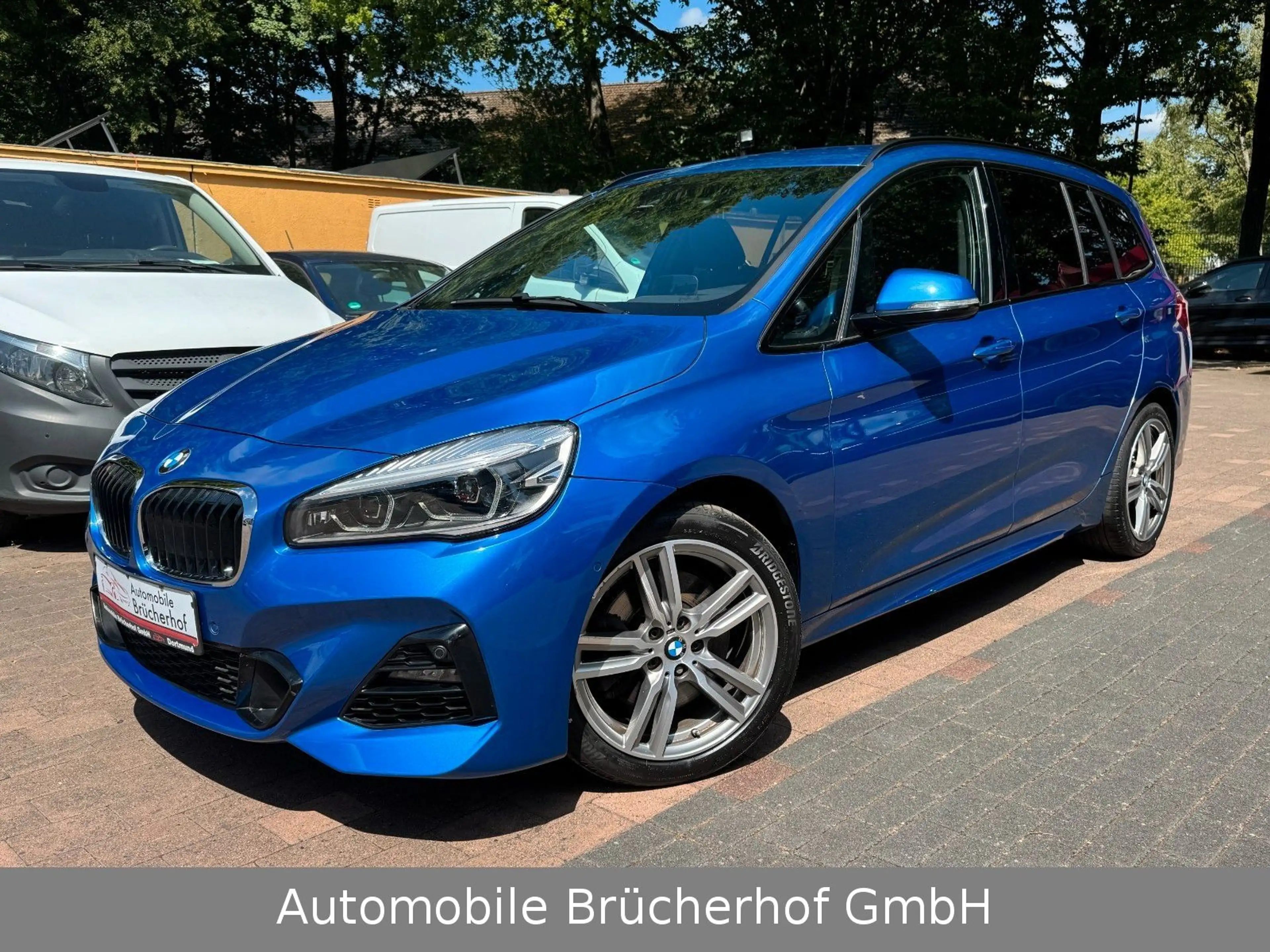 BMW 220 i Gran Tourer M Sport LED/Kam/HUD/AHK/NaviPro