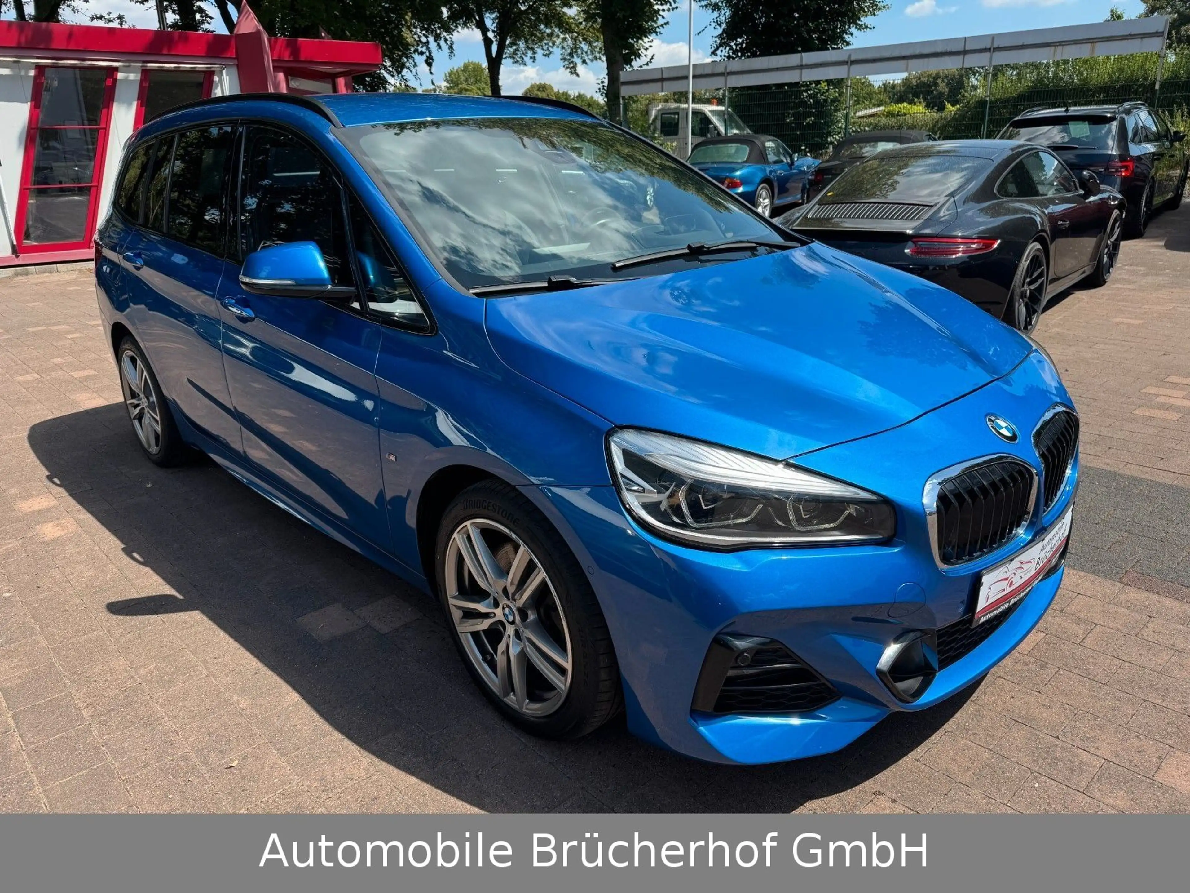 BMW 220 i Gran Tourer M Sport LED/Kam/HUD/AHK/NaviPro — photo 8