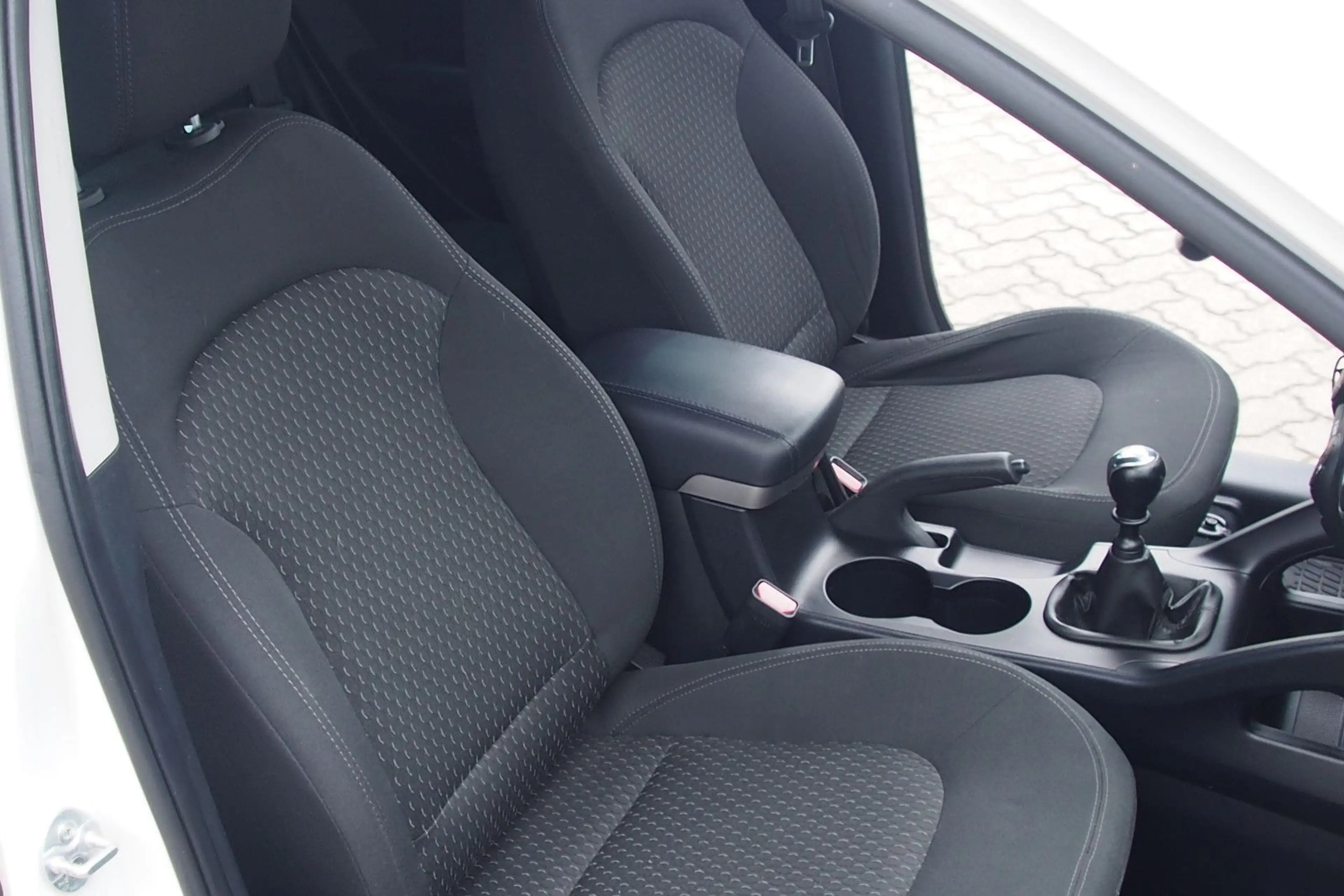 Hyundai iX35 5 Star Edition 2WD — photo 13