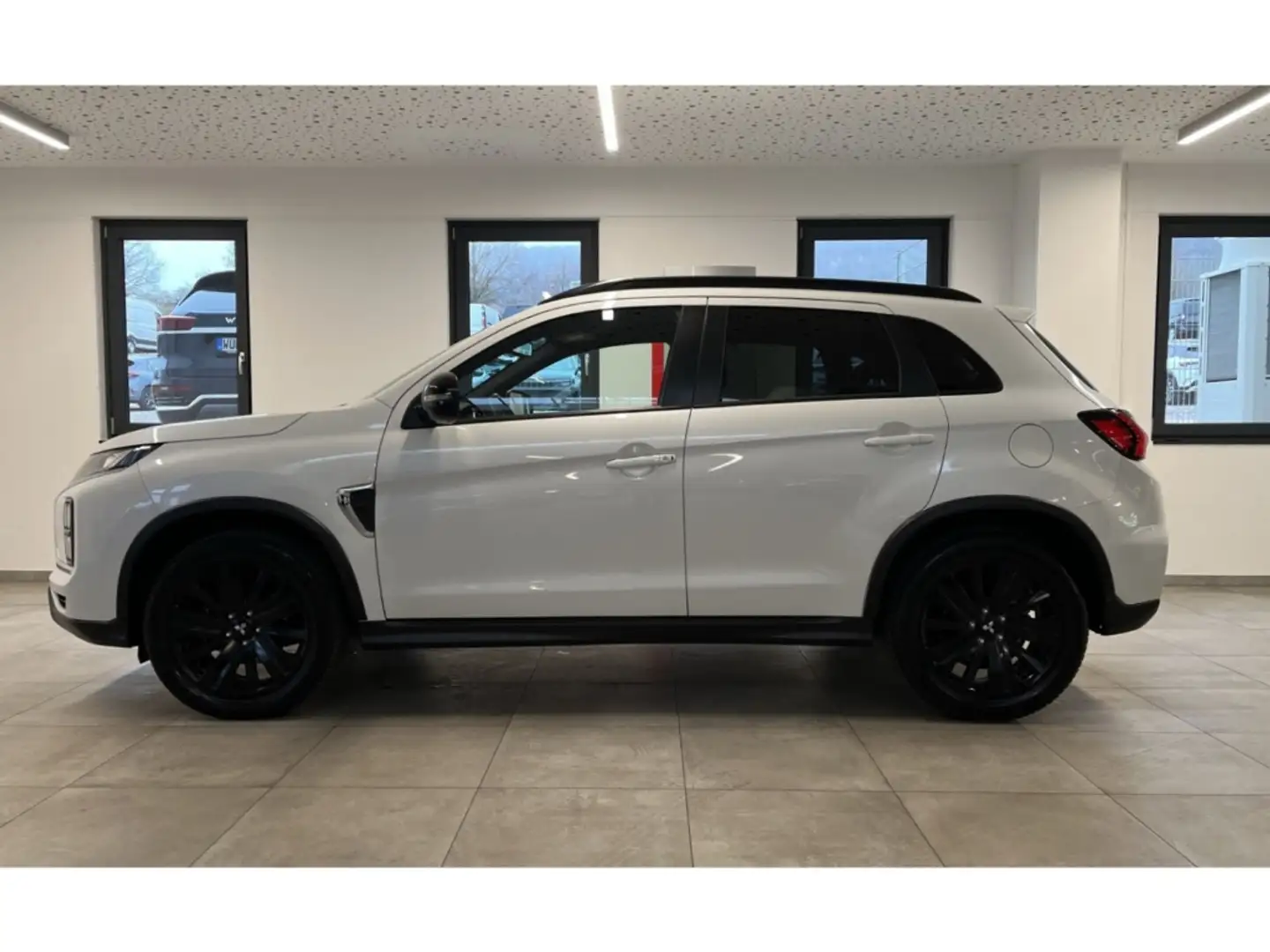 Mitsubishi ASX 2.0 Spirit+ 4WD Autom. Bi-LED Kamera Temp/ SHZ Weiß - 2