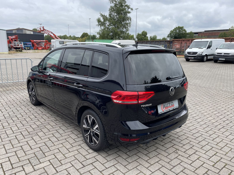Volkswagen Touran United DSG AHK Carplay DAB — photo 7