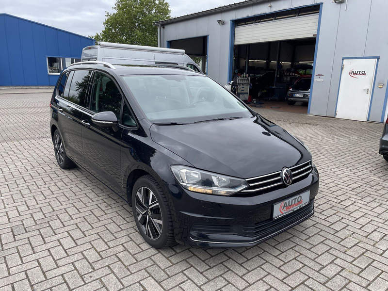 Volkswagen Touran United DSG AHK Carplay DAB — photo 3