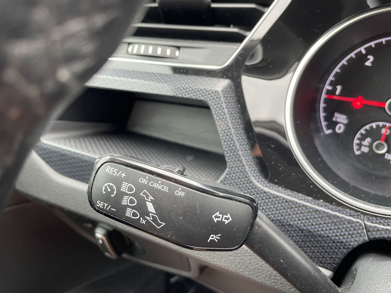 Volkswagen Touran United DSG AHK Carplay DAB — photo 15