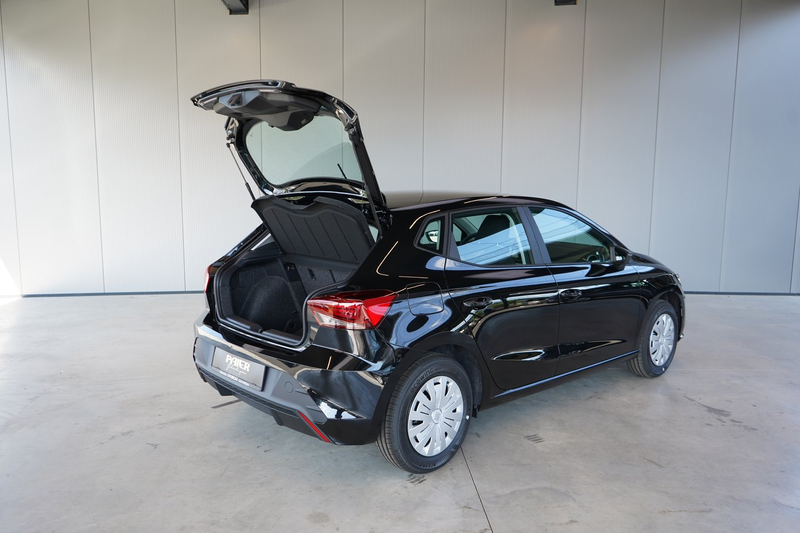 SEAT Ibiza Reference Edition 1.0 80PS — photo 11