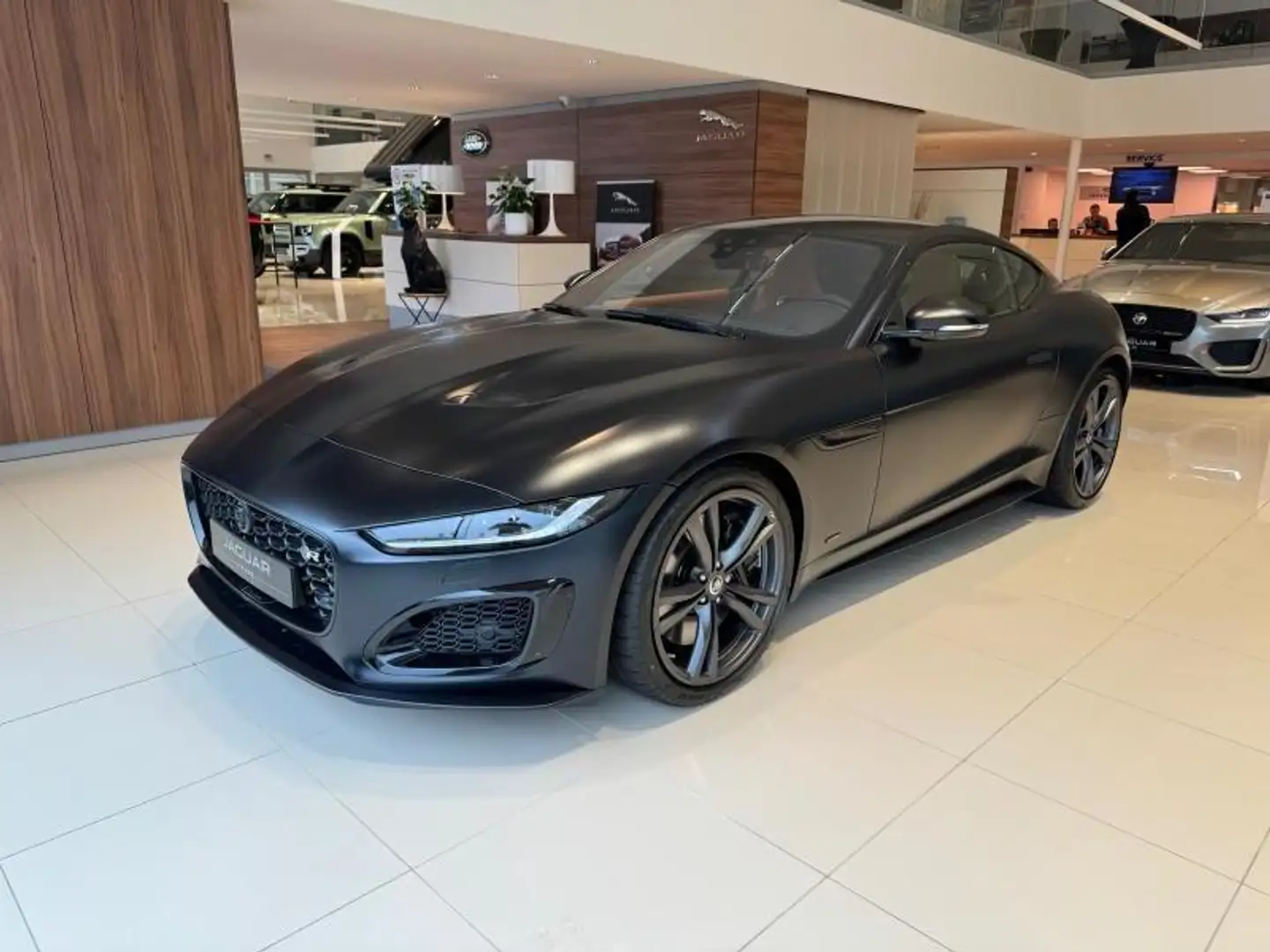 Jaguar F-Type R-75 Ligurian Satin Schwarz - 1