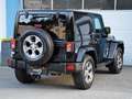 Jeep Wrangler Sahara 2,8 CRD Aut. *AHK*NAVI*Leder* Schwarz - thumbnail 2