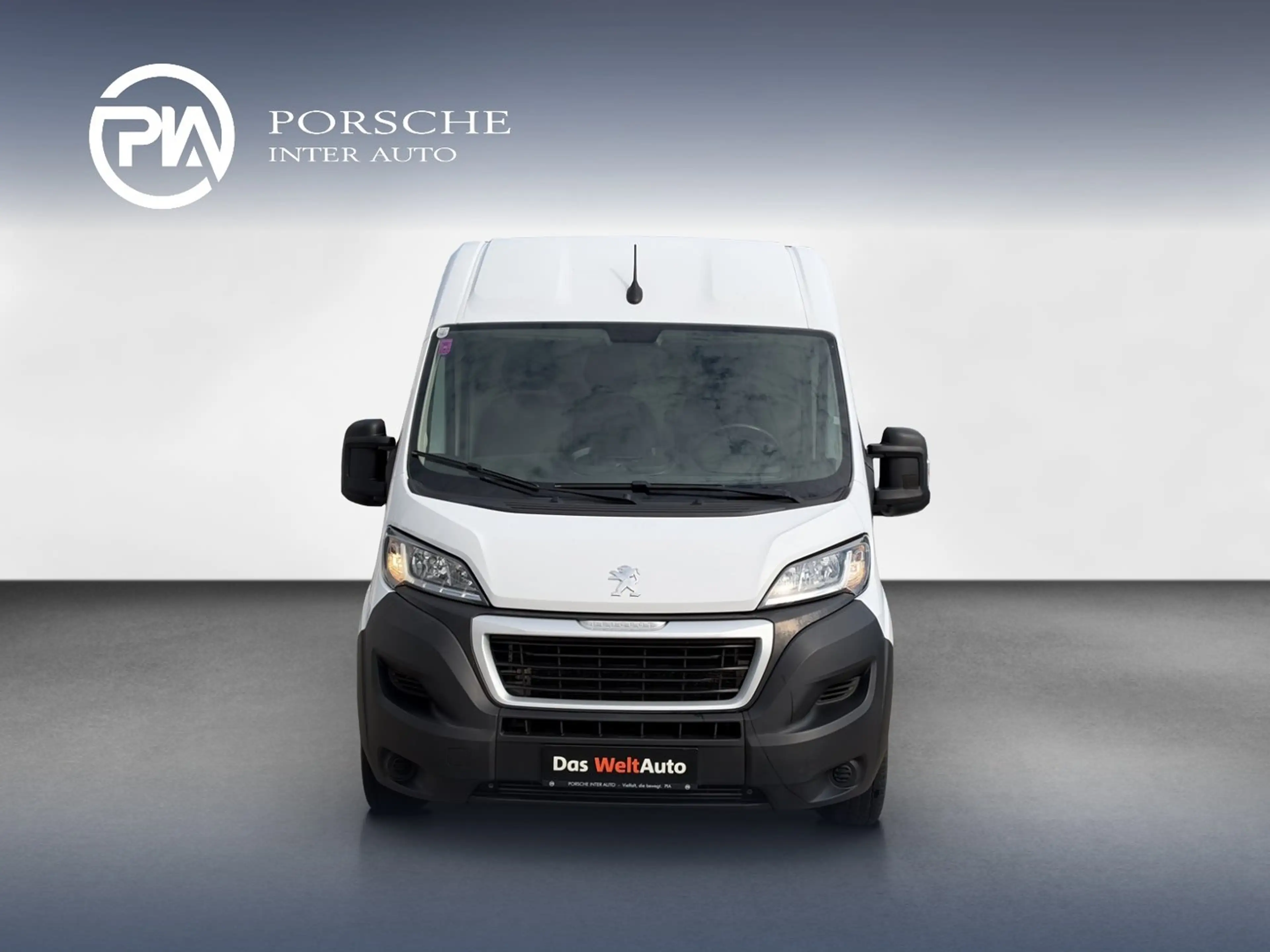 Peugeot Boxer Kasten Hochraum 435 L3H2 Premium BlueHDi 140 — photo 2