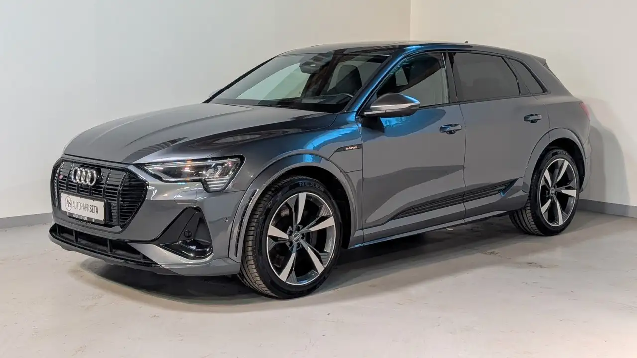 Audi e-tron
