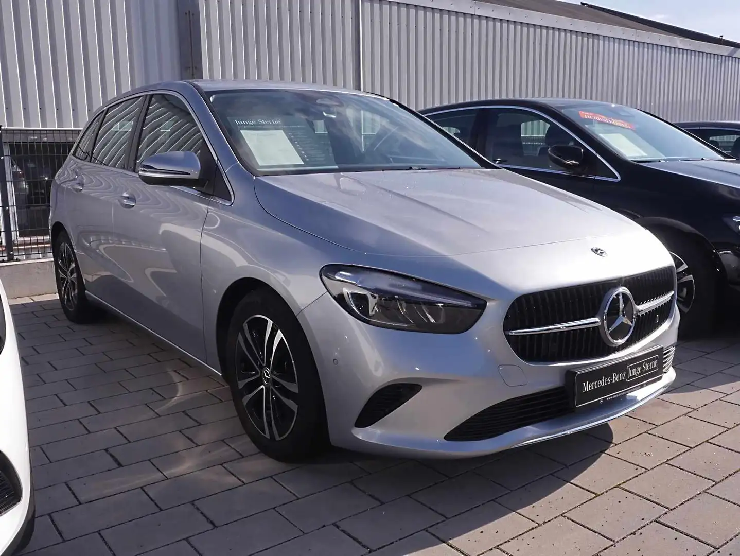 Mercedes-Benz B 200 PROGRESSIVE+LED+KAMERA+SHZ+PDC+Winter-Pak. Argent - 2