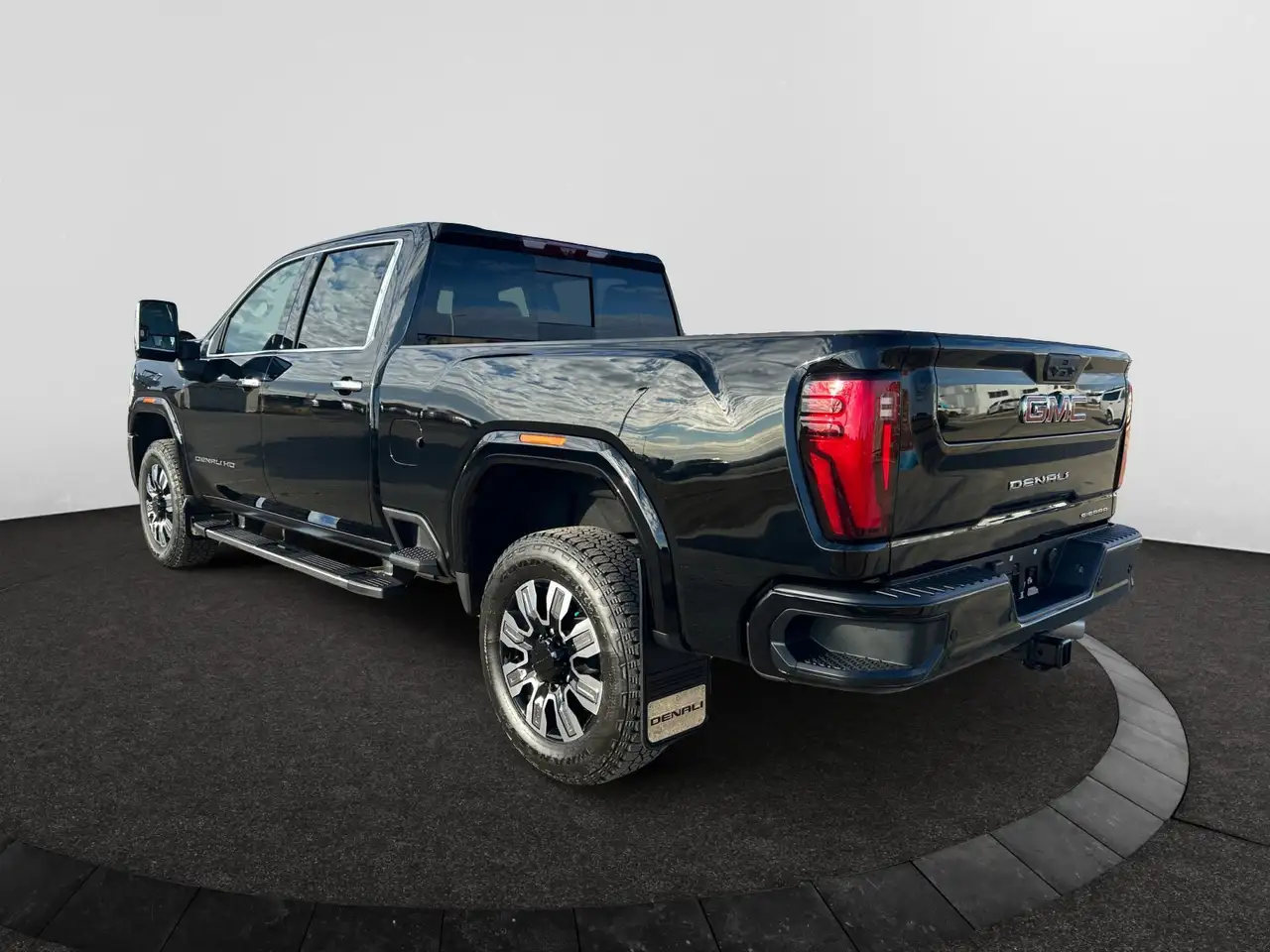 GMC Sierra 2500HD снимка GMC Sierra 2500HD