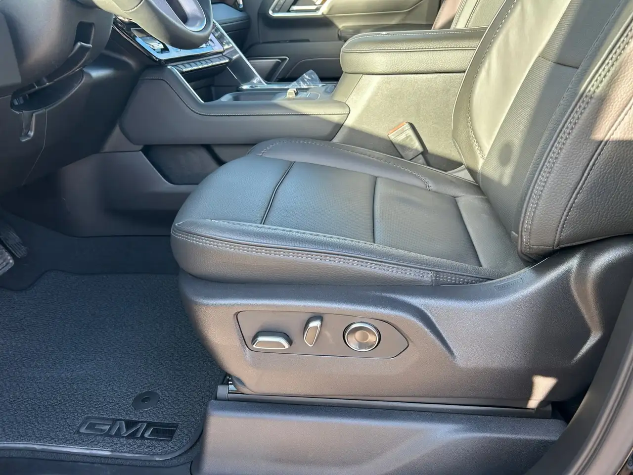 GMC Sierra 2500HD снимка GMC Sierra 2500HD