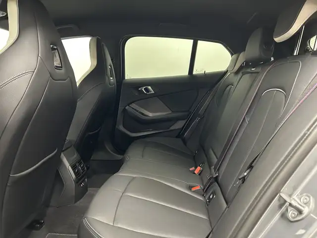 BMW M view 14