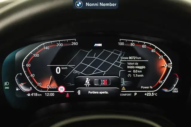BMW 5 Series view 9