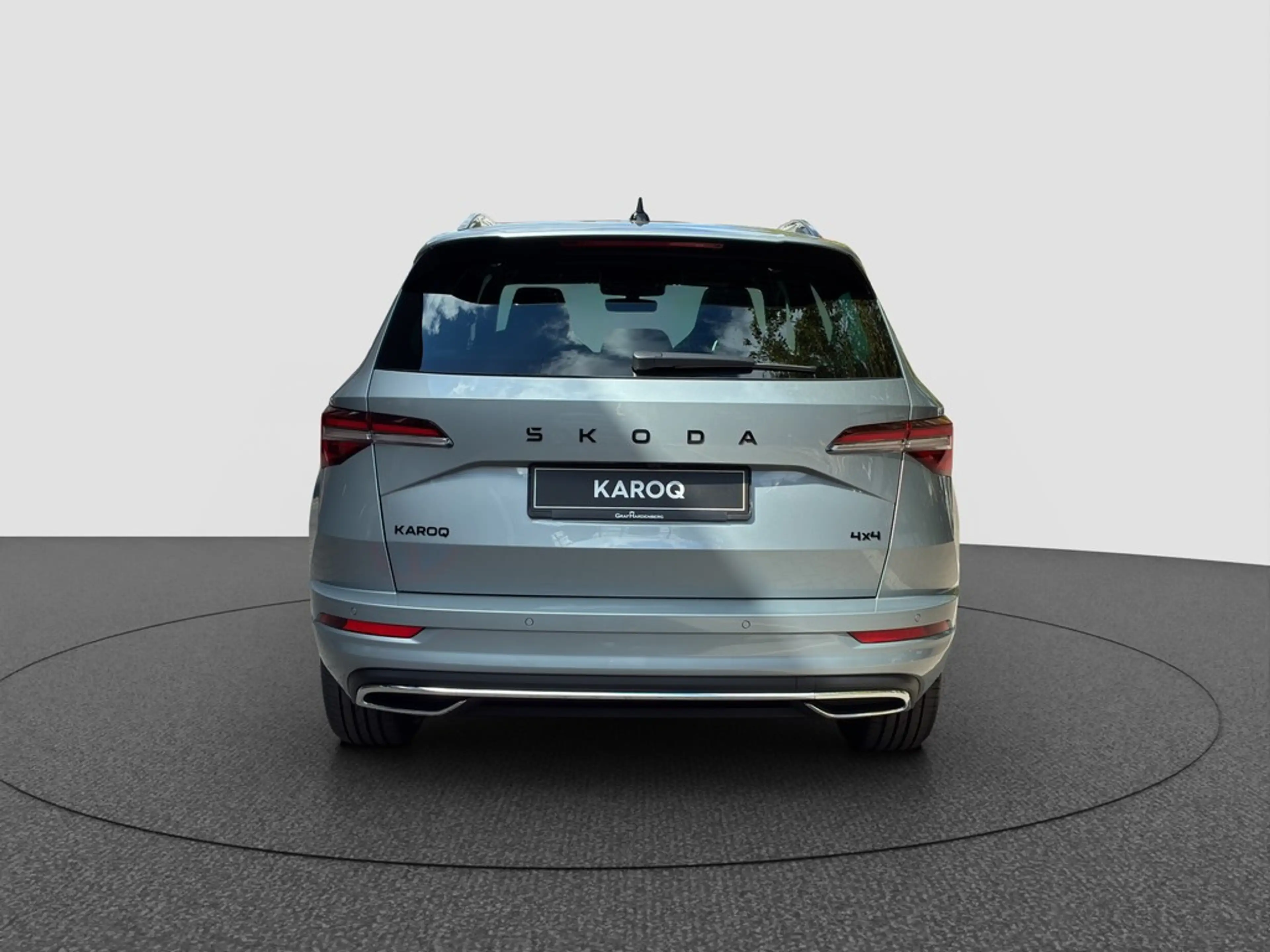 Skoda Karoq Sportline 2.0 TSI 4x4 DSG Sportline 4x4 — photo 5