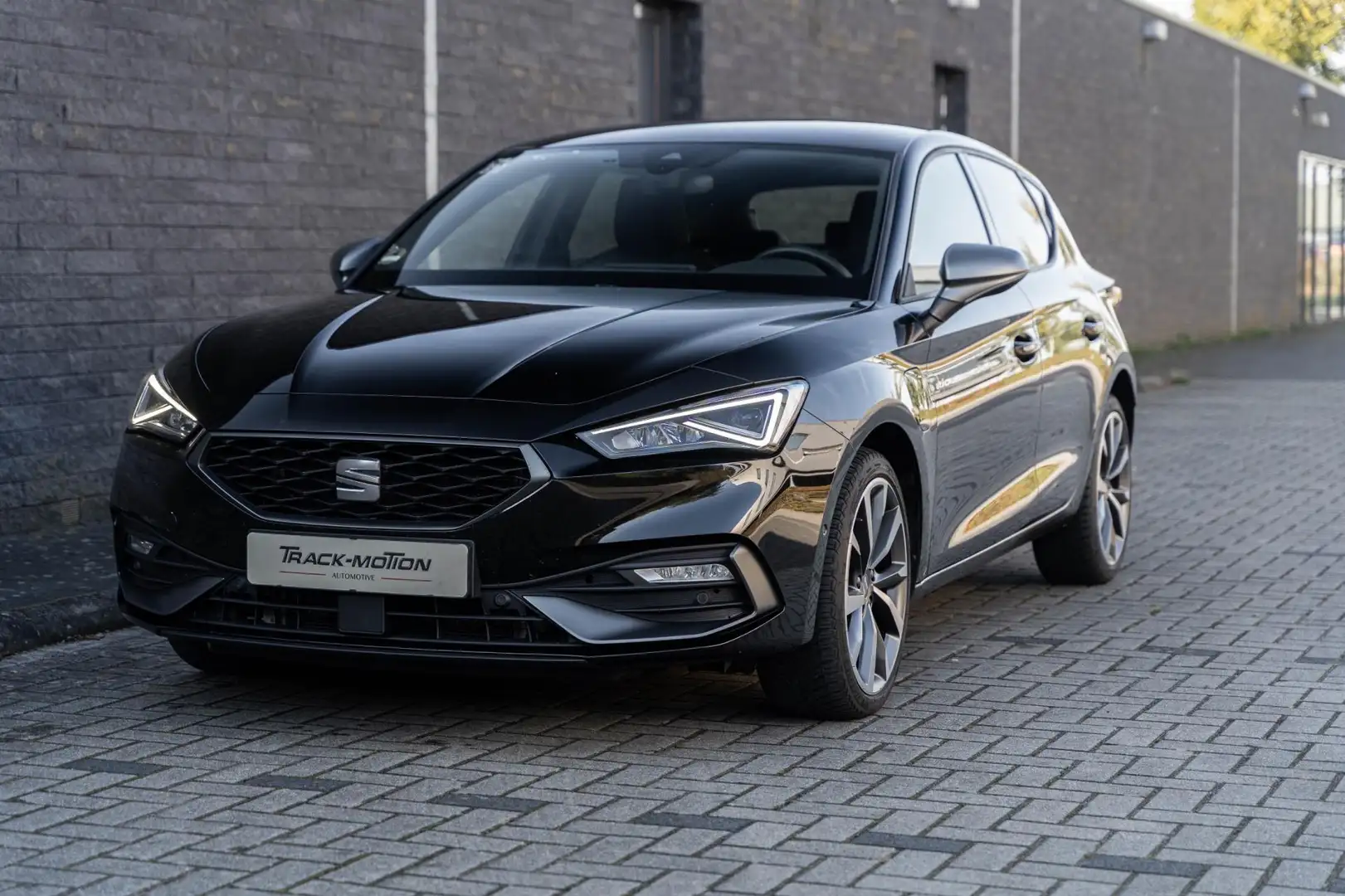 SEAT Leon 1.4 TSI eHybrid PHEV FR Noir - 2