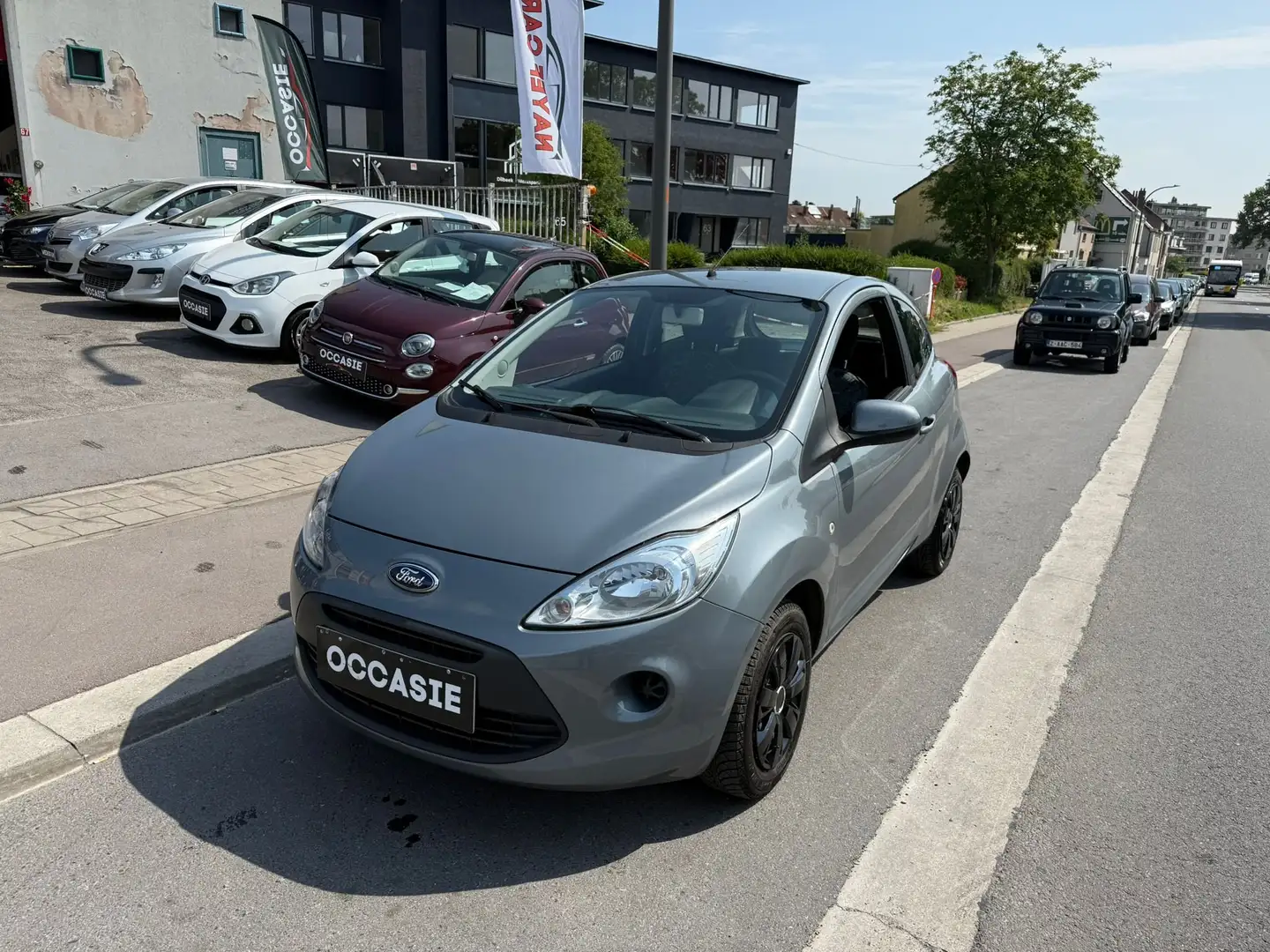 Ford Ka/Ka+ Ka 1.2i Ambiente**12MGARANTIE** Grijs - 1