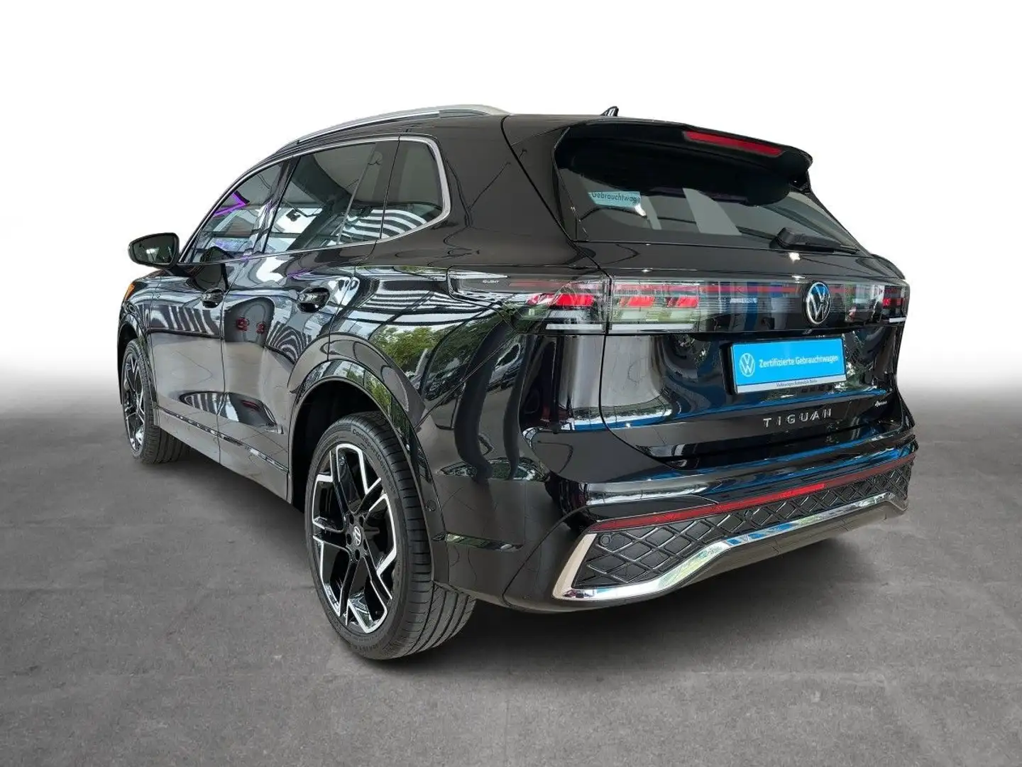 Volkswagen Tiguan 2.0 TDI R-Line 4Motion Negro - 2