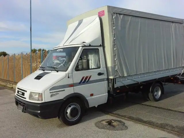 Iveco Daily 35.10 2.8 TDI  3 POSTI CASSONE FISSO CENTINATO