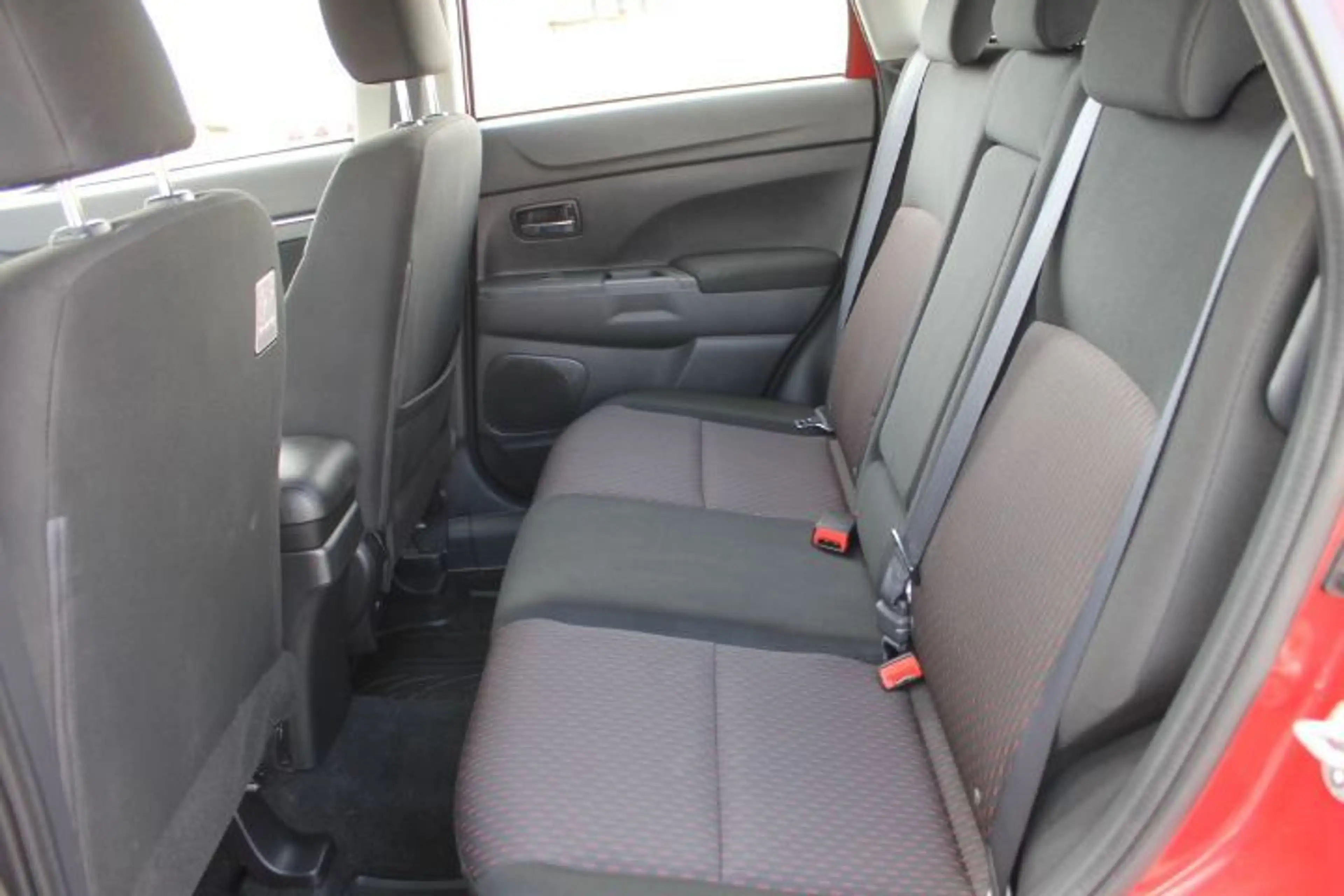 Mitsubishi ASX 2,2 DI-D Invite Vision 40 Aut. — photo 10